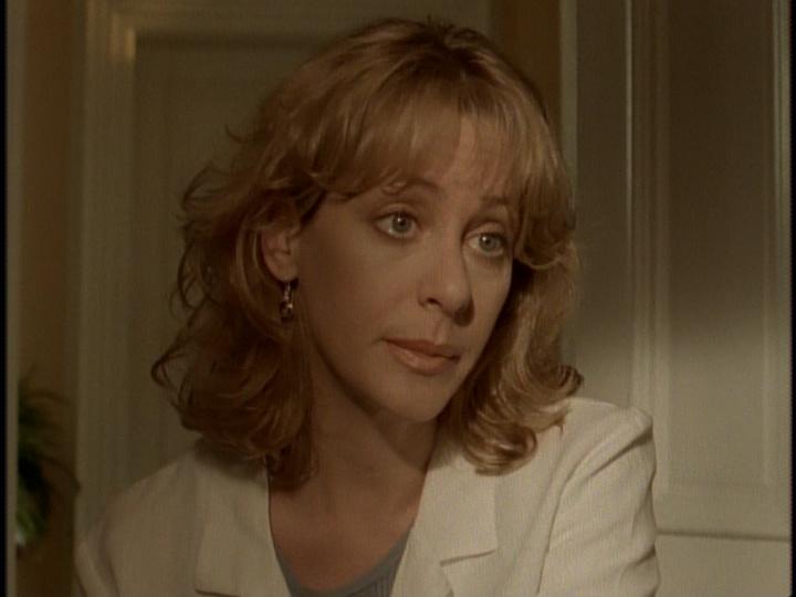 actor Belinda Metz large photo