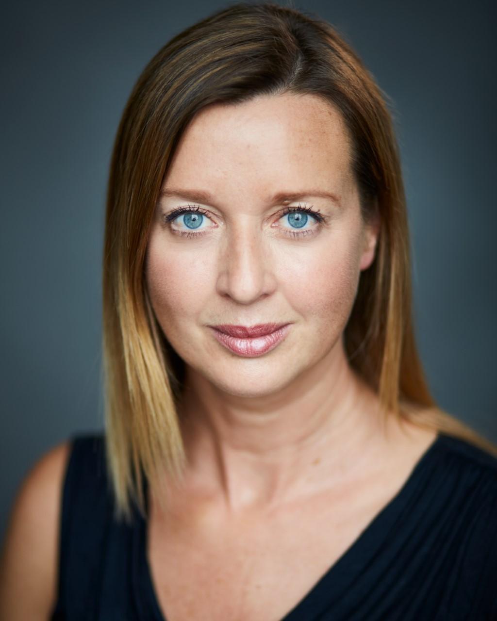 actor Jane Ledsom large photo