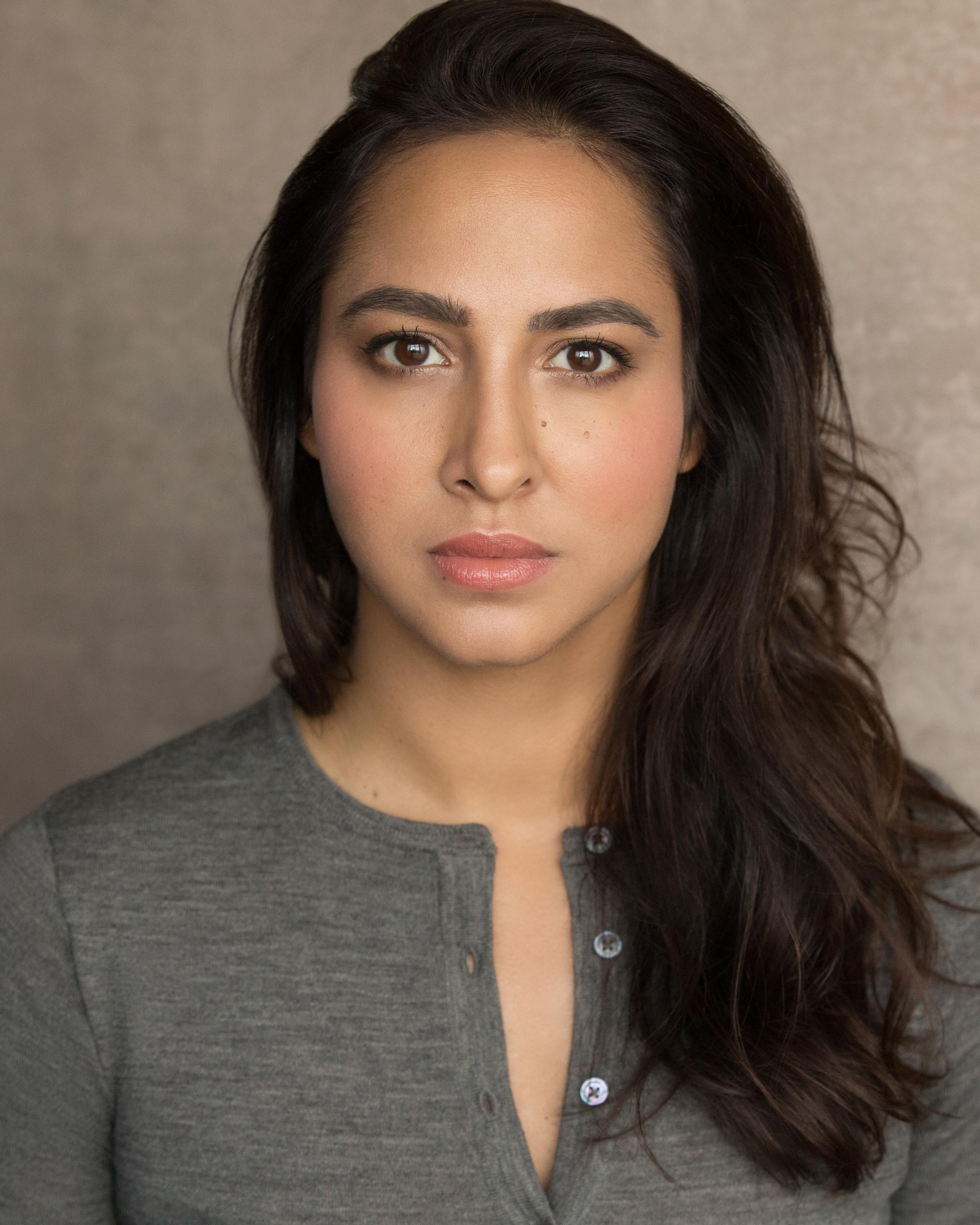 actor Sheena Bhattessa large photo