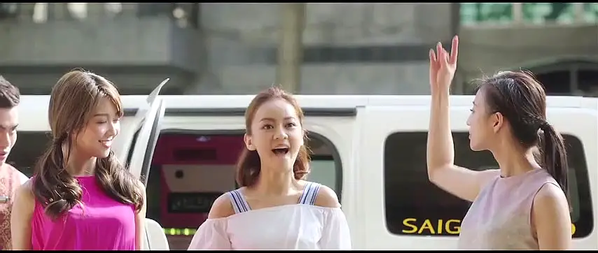 Girls vs Gangsters