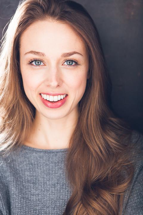 actor Jessica Renee Russell large photo