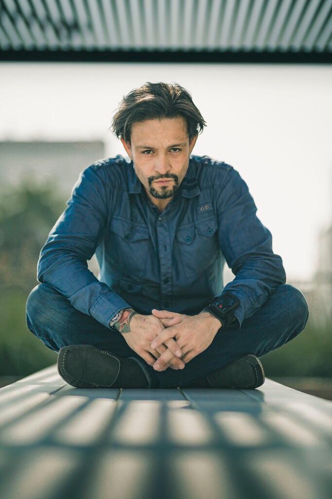 actor David Villada large photo