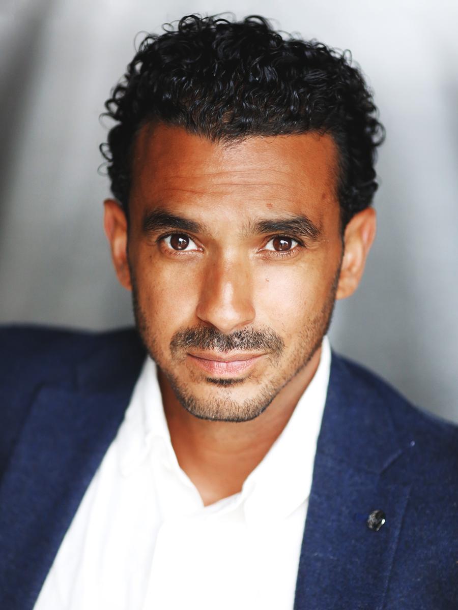 actor Jazz Lintott large photo