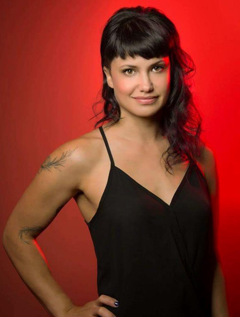 actor Carmen Anello large photo