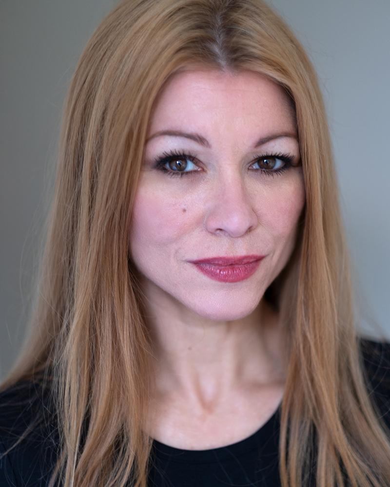 actor Magda Rodriguez large photo