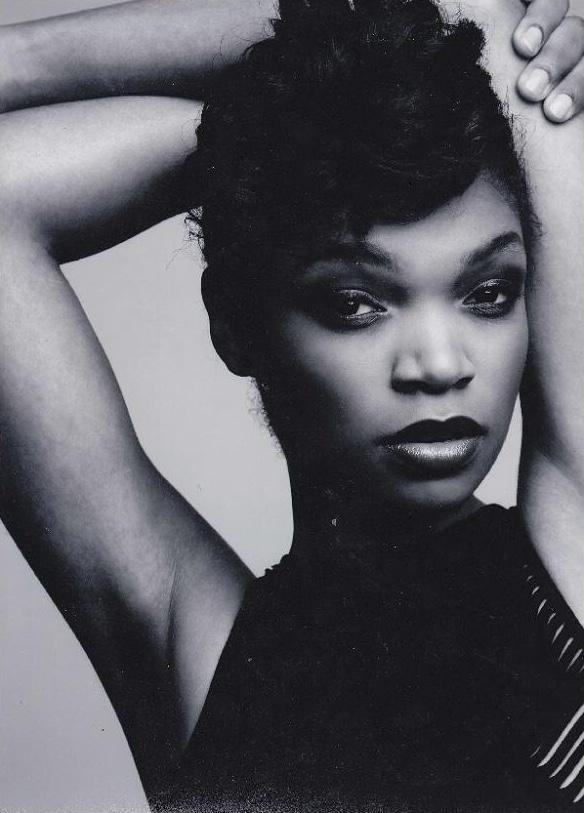 actor Nadeen Lightbody large photo