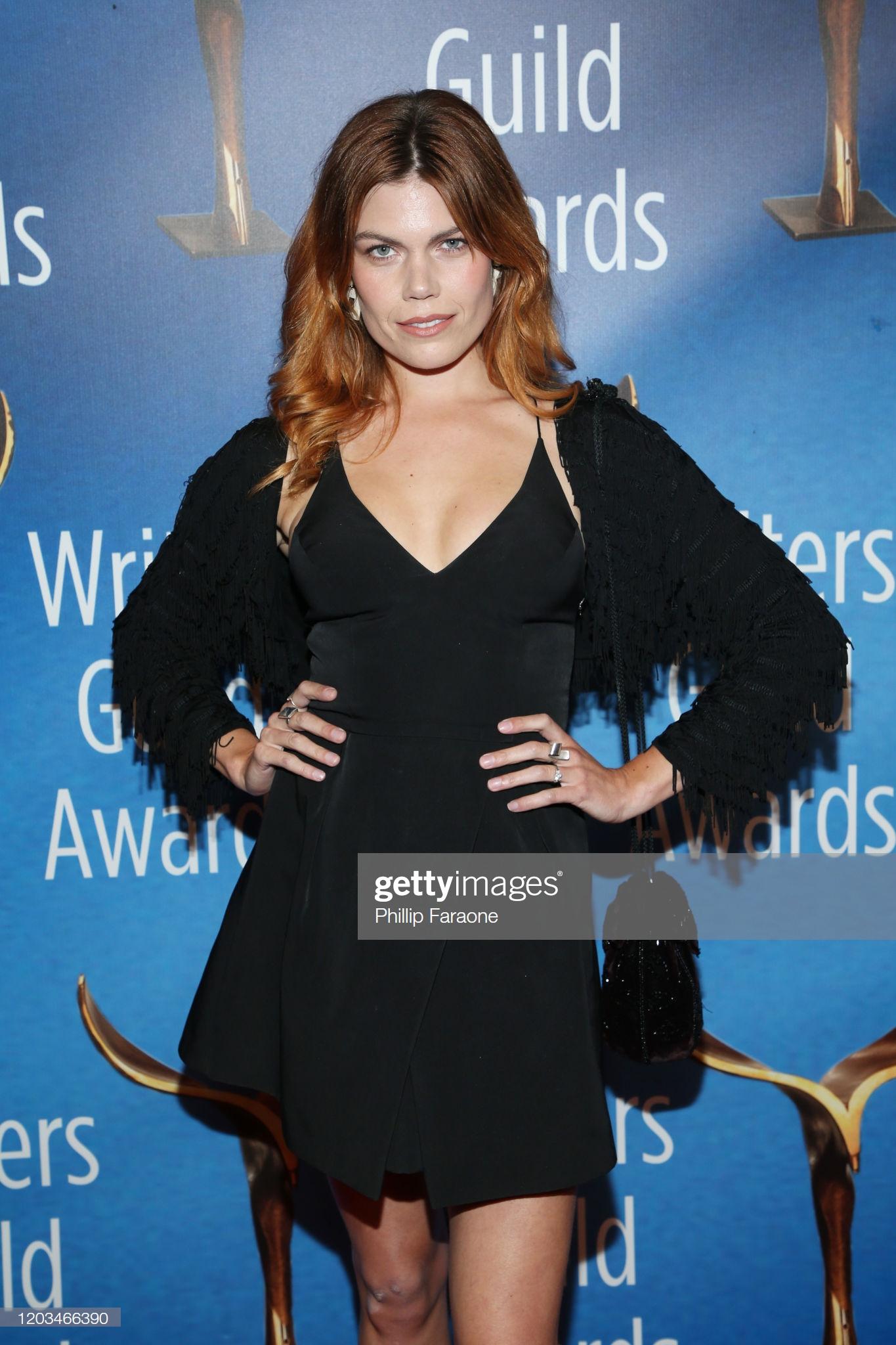 actor Annabel Marshall-Roth large photo