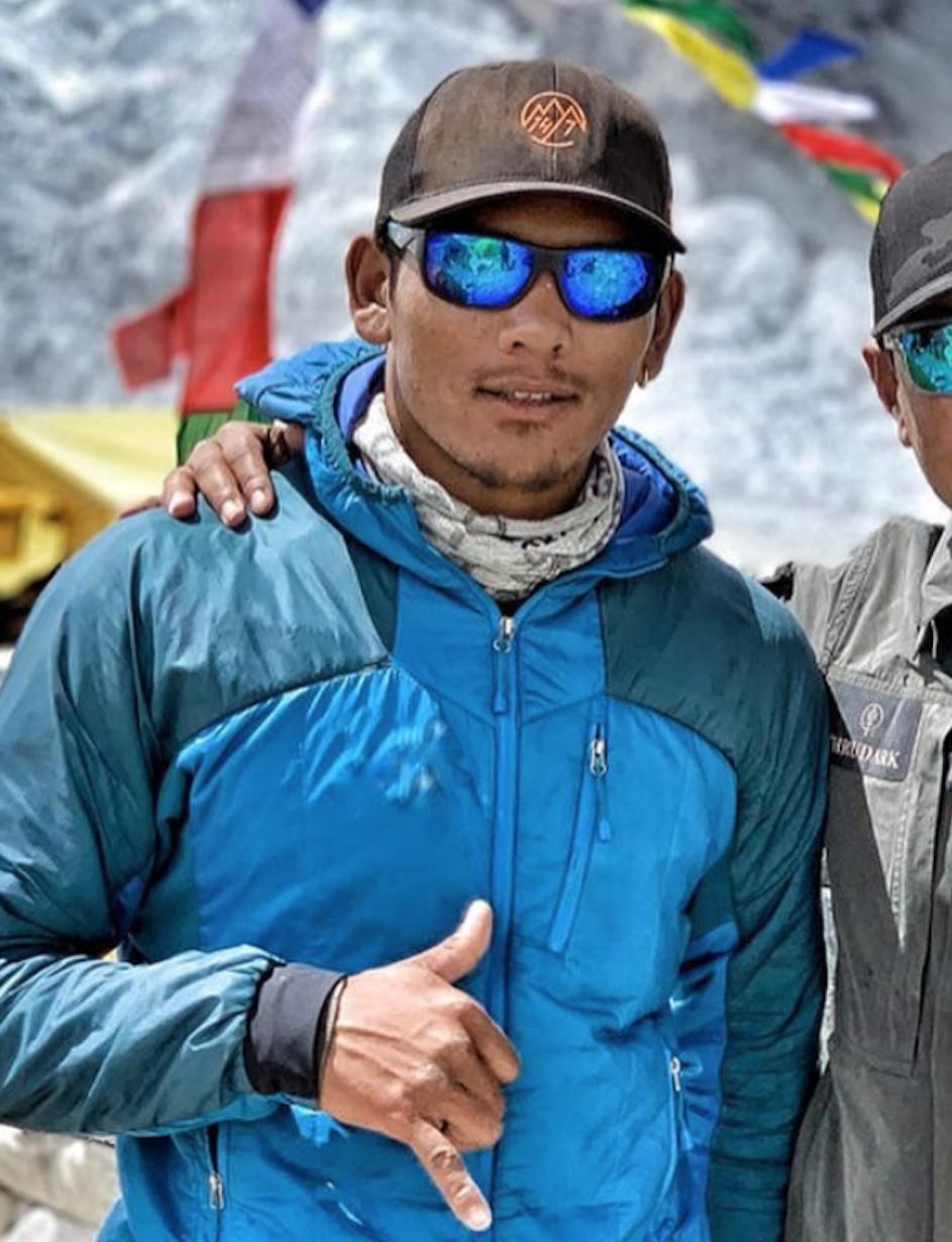 actor Gesman Tamang large photo