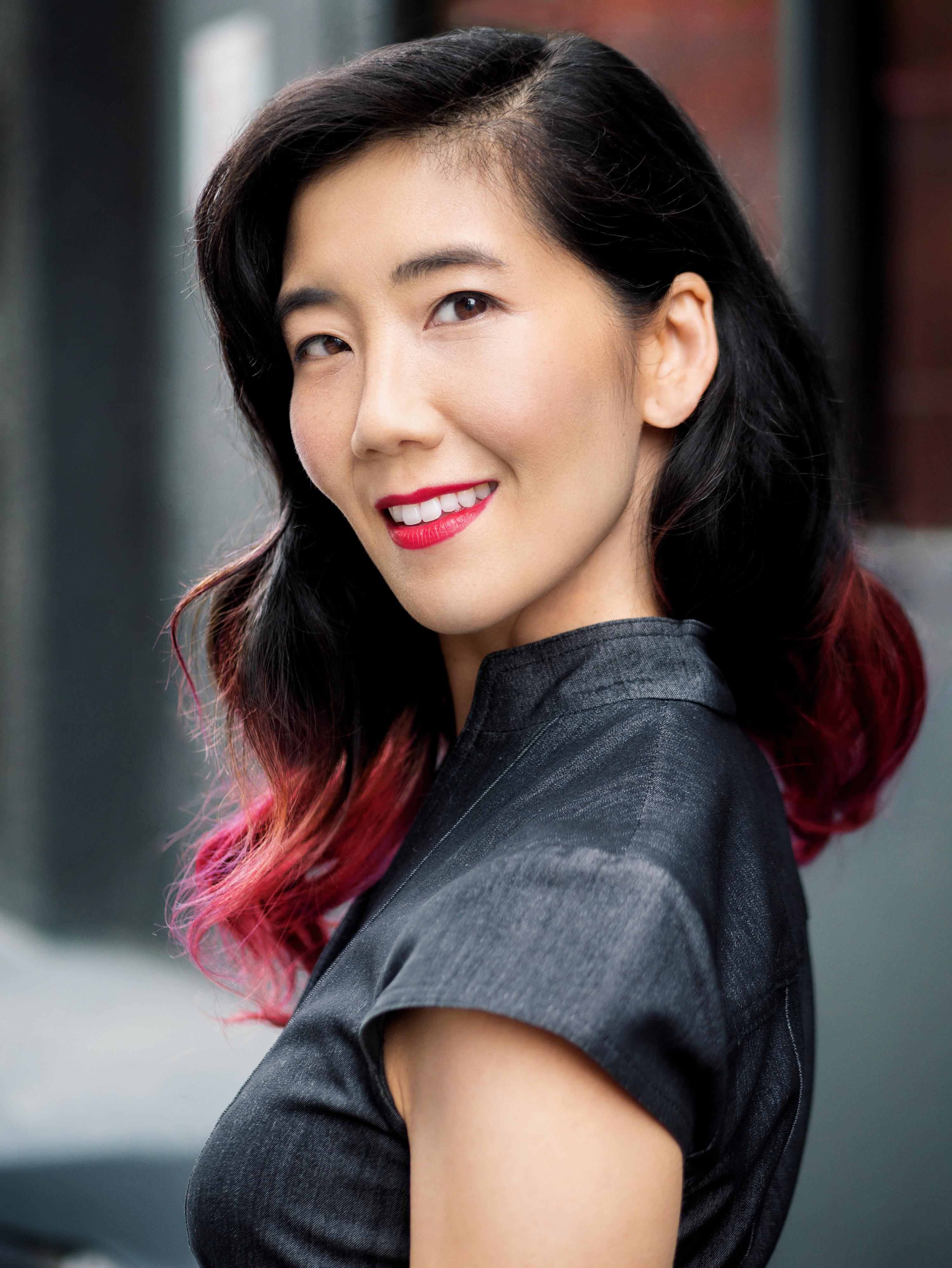 actor Jennifer Chang large photo