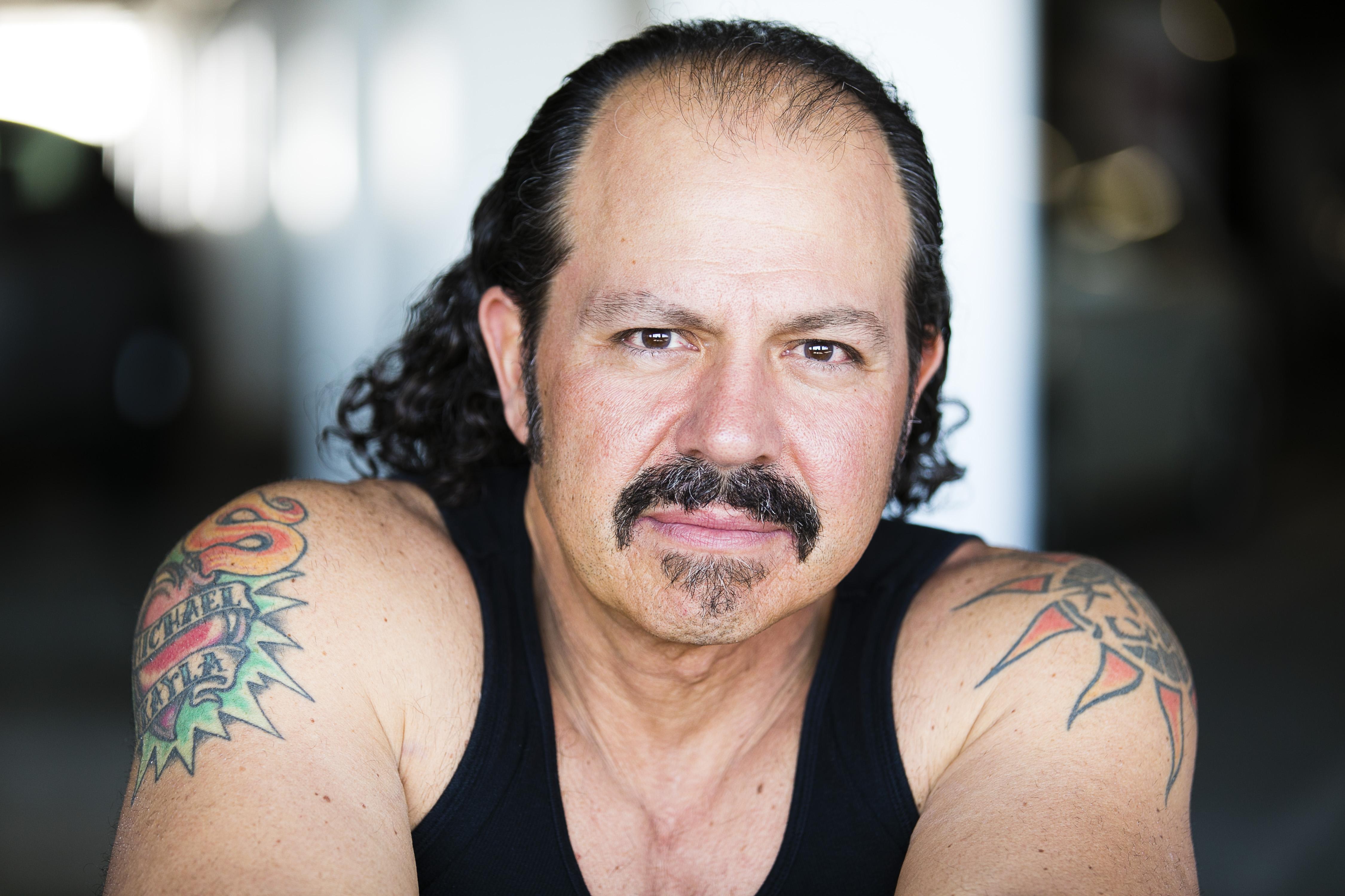 actor Mike Caravella large photo