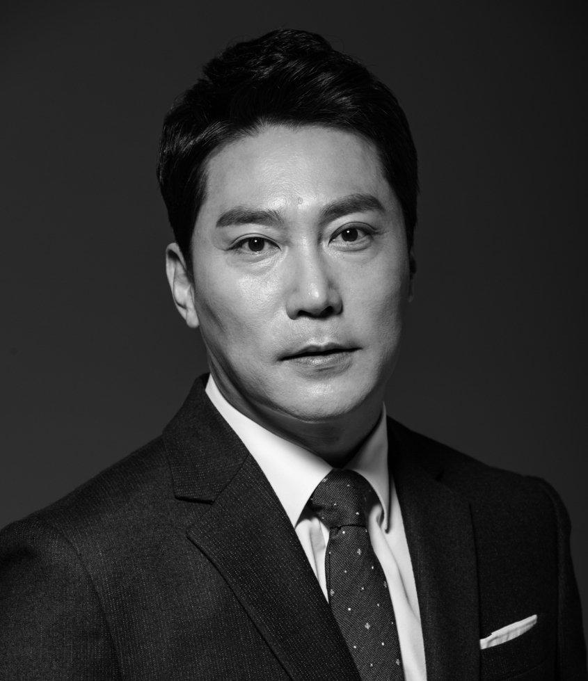 actor Hong Seo-jun large photo