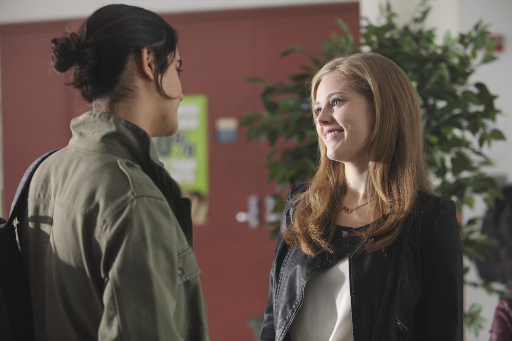 actor Karynn Moore large photo