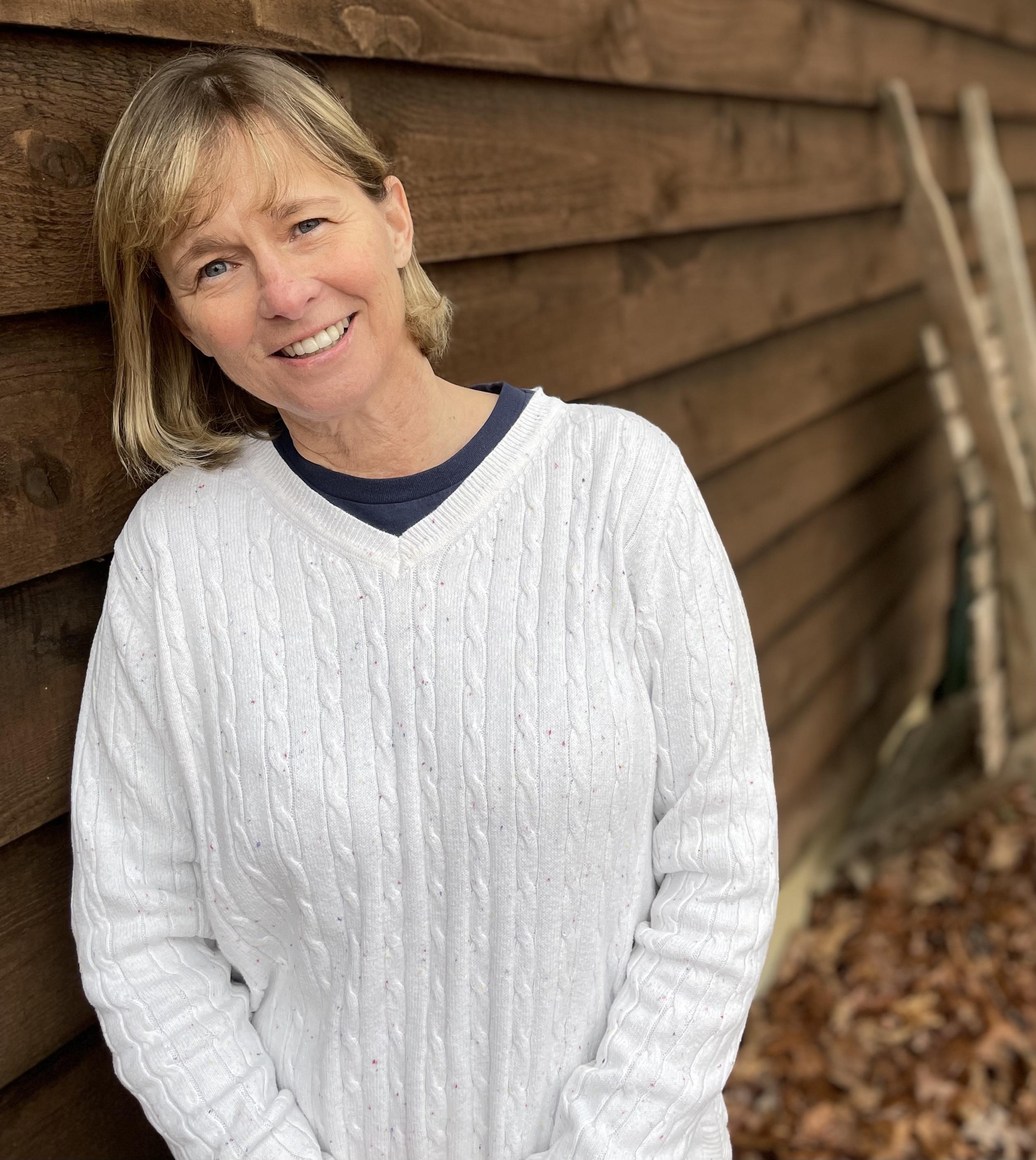 actor Katherine Dudley large photo