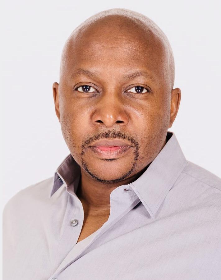 actor Bryan G. Thompson large photo