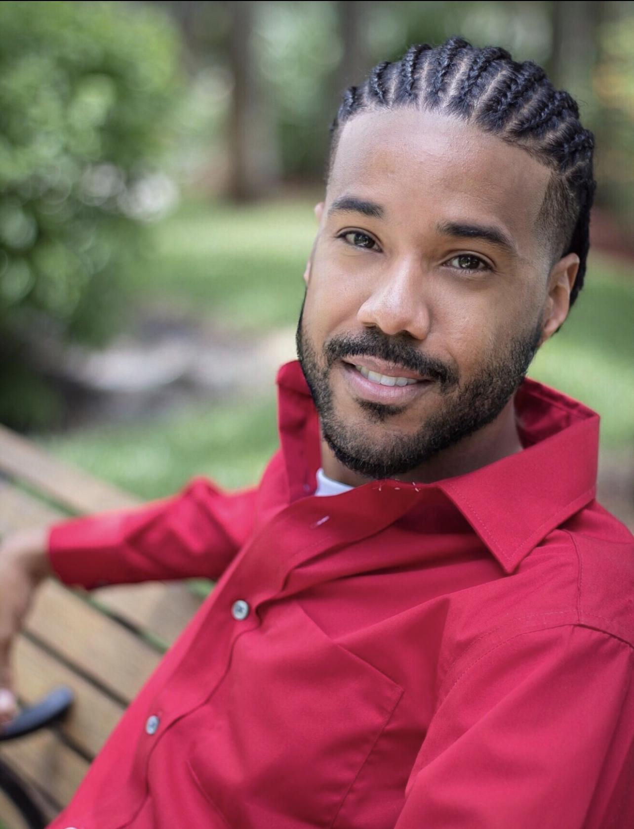 actor Lj Ugarte large photo