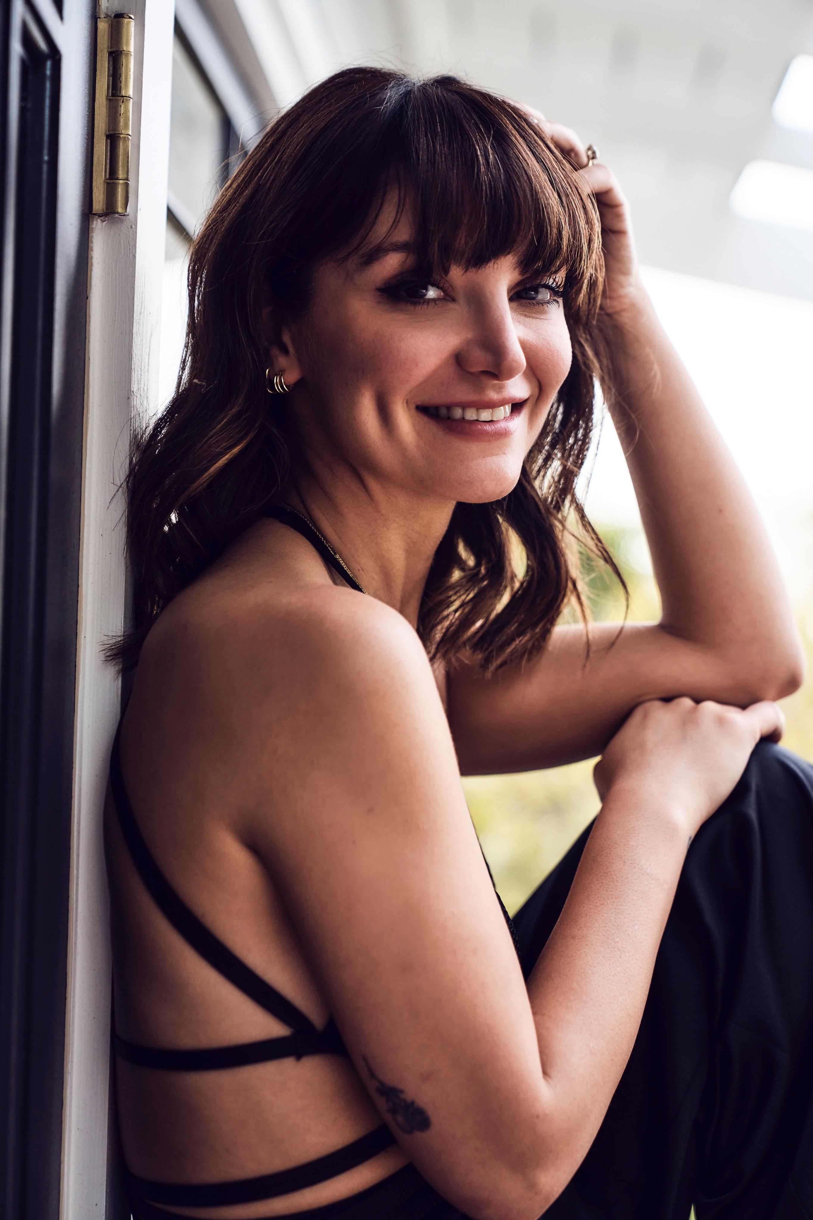 actor Tara Grammy large photo