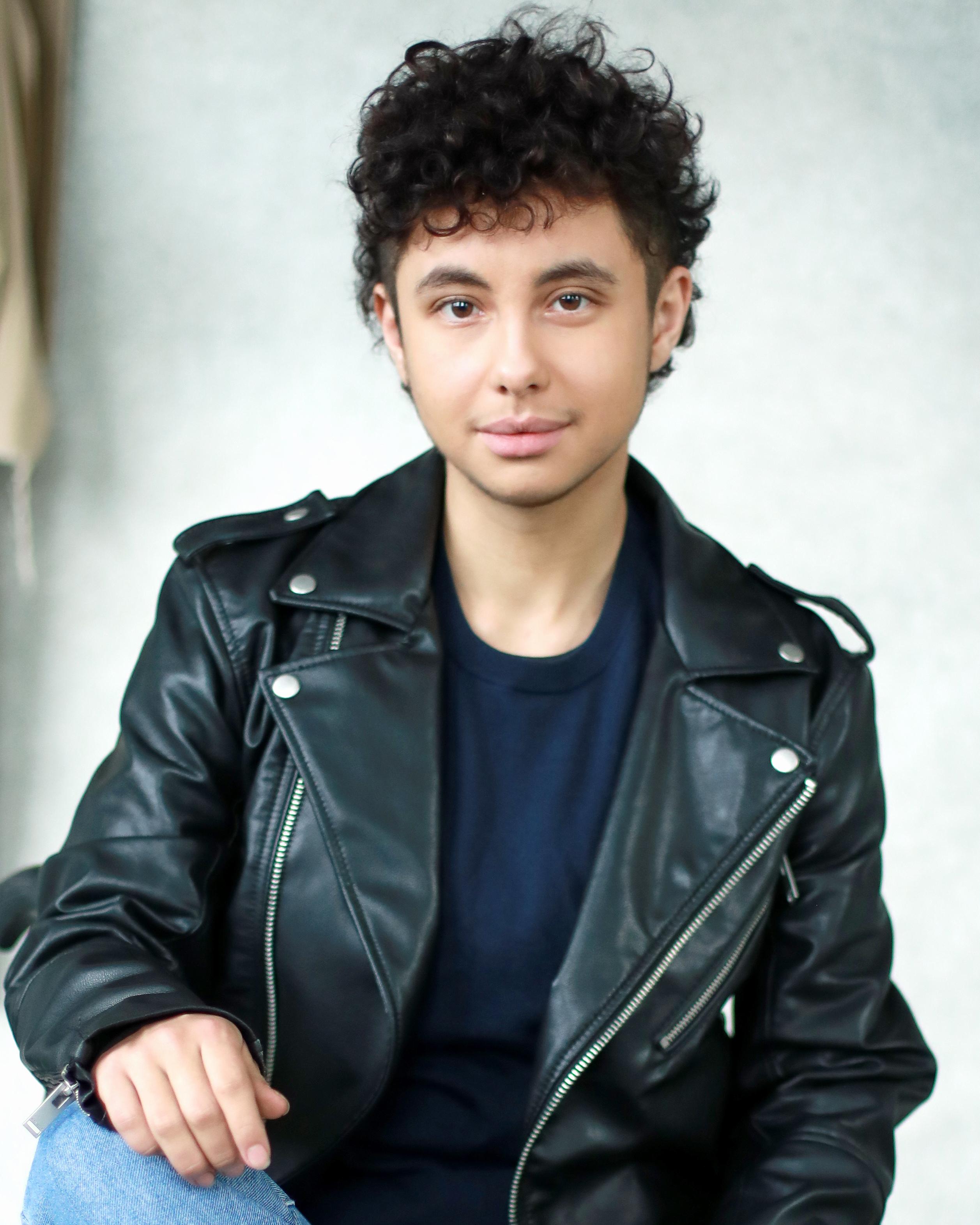 actor Sam Zelaya large photo