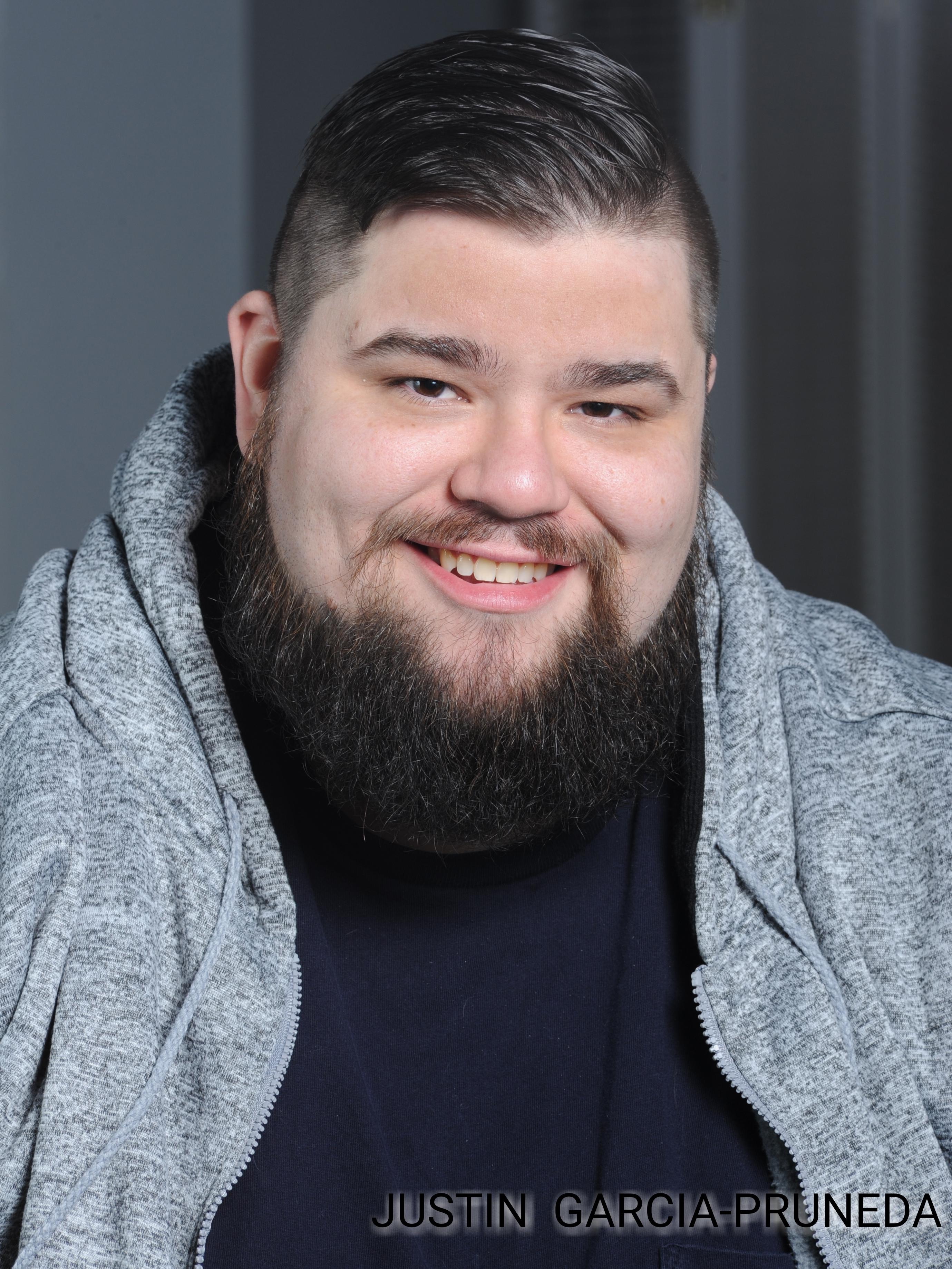 actor Justin Garcia-Pruneda large photo
