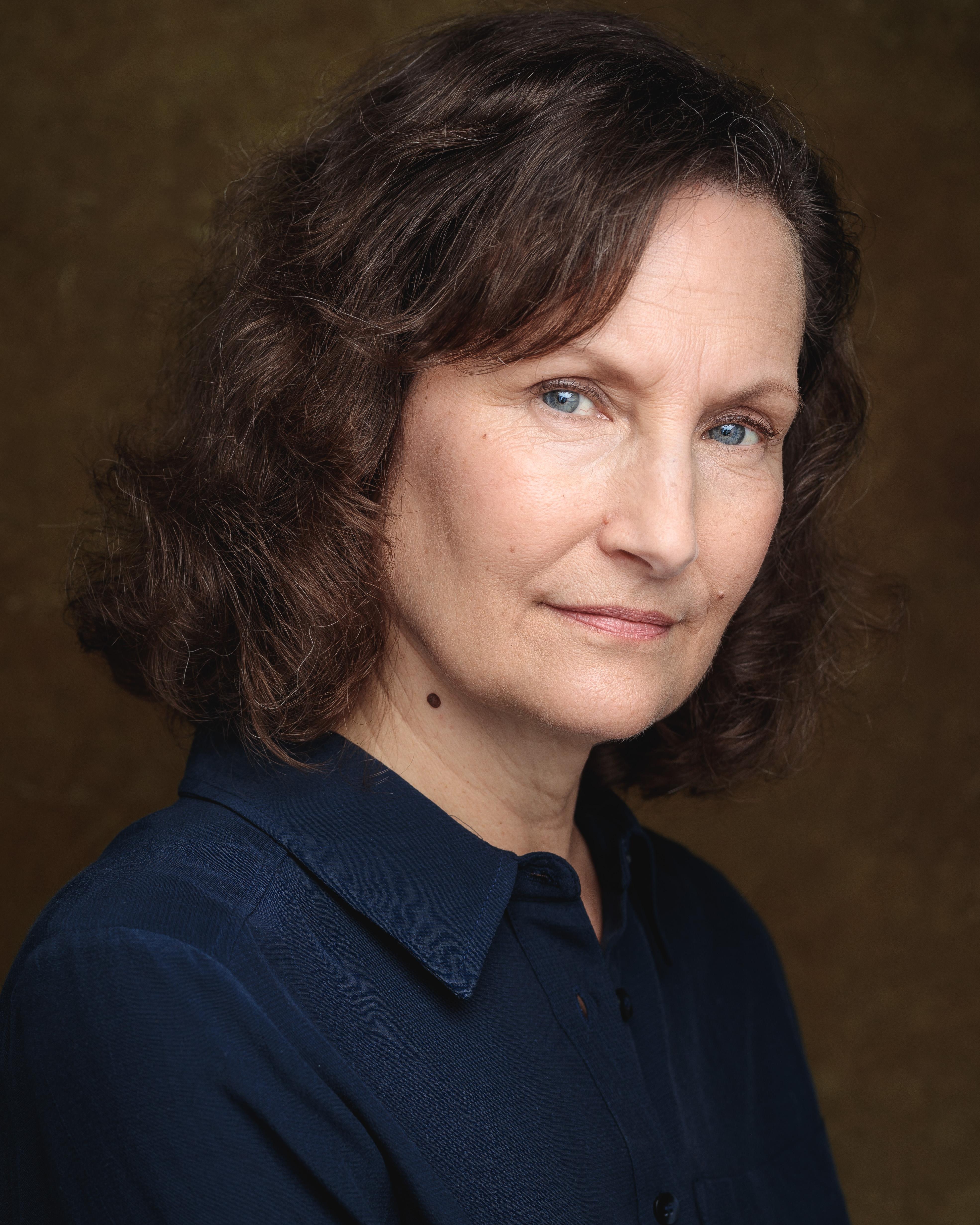 actor Nesba Crenshaw large photo