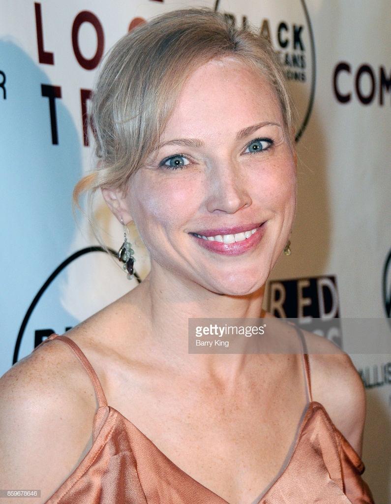 actor Jenny Gabrielle large photo