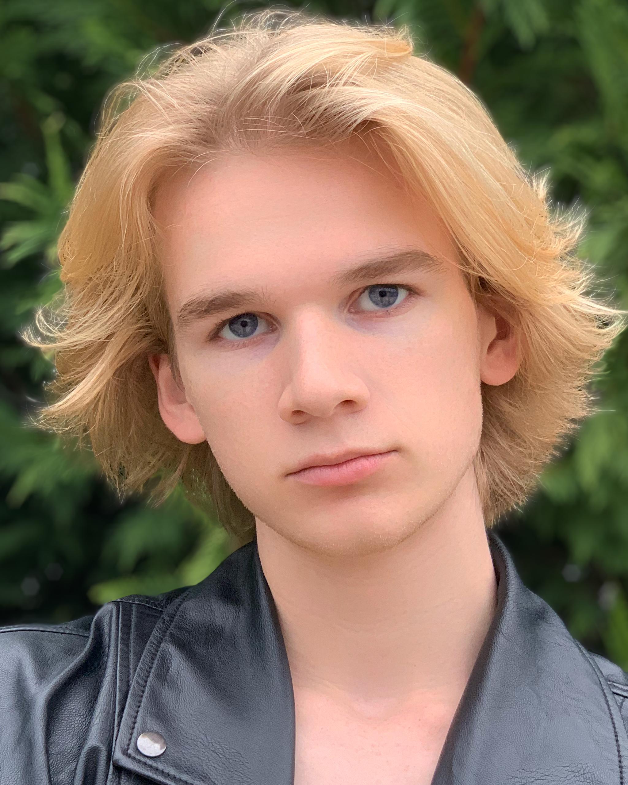 actor Dexter Farren Haag large photo