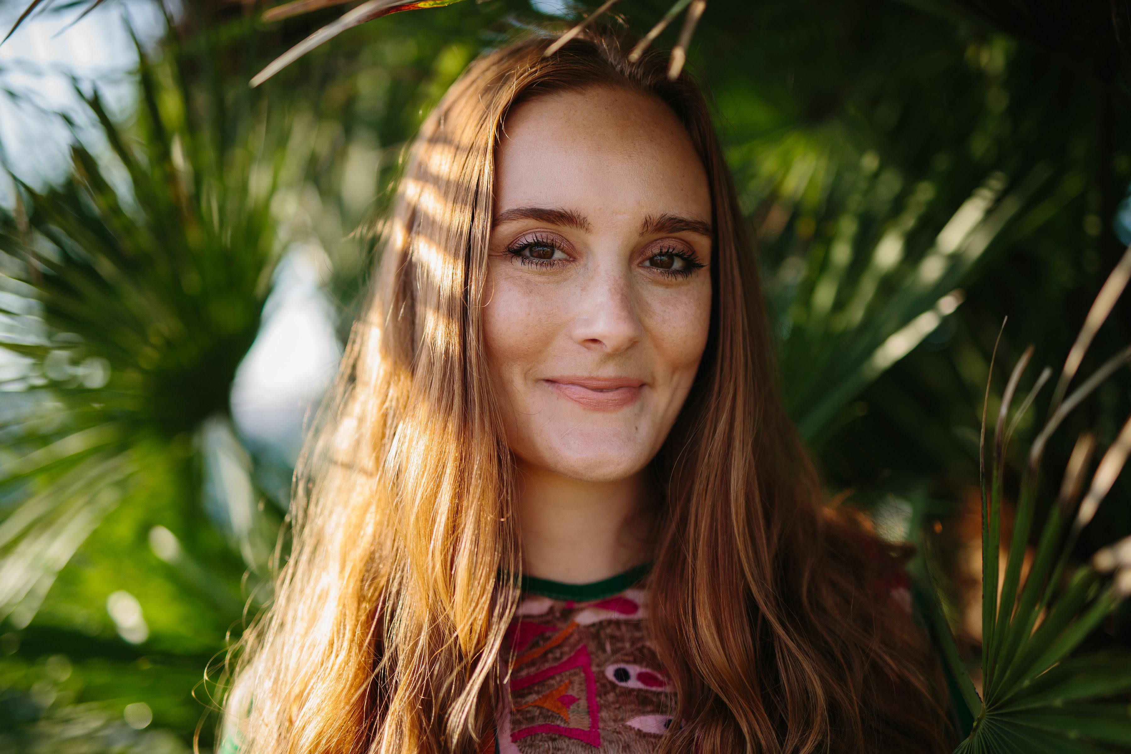 actor Natalie Zimmerman large photo