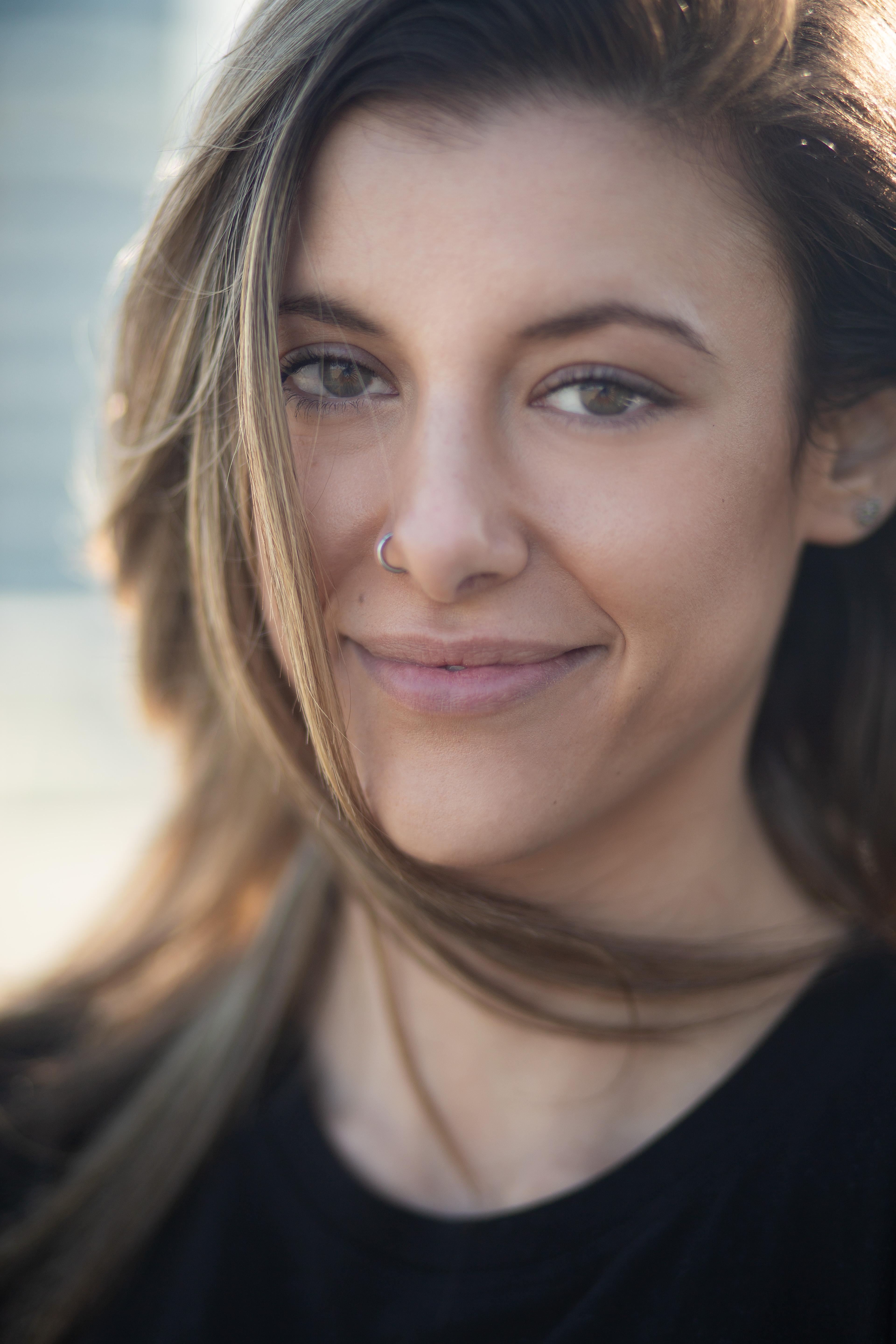 actor Sienna Stass large photo