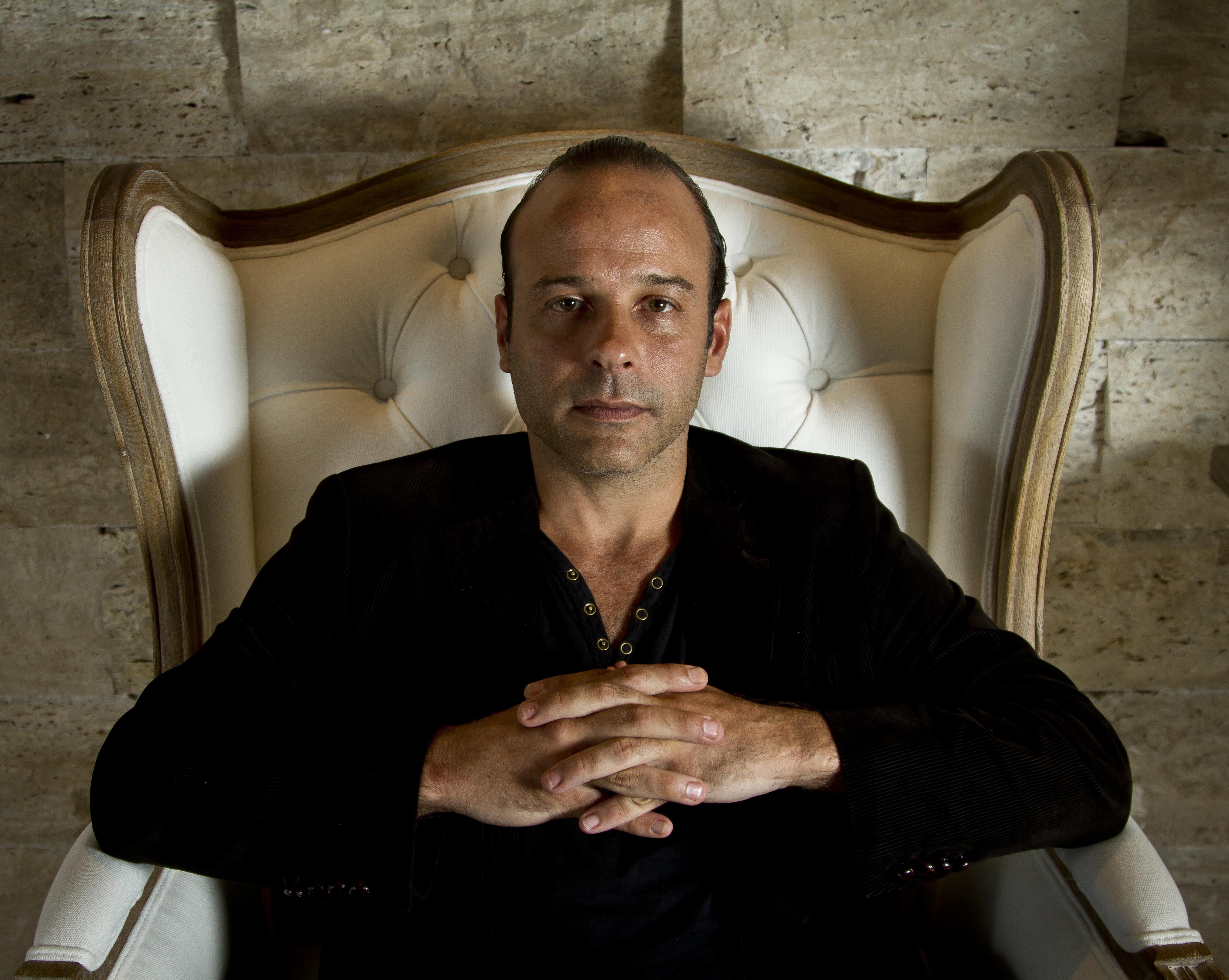 actor Liche Ariza large photo