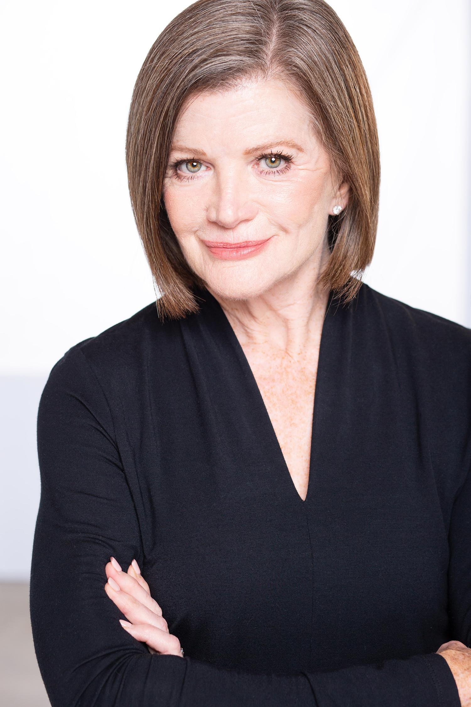 actor Jennifer Van Horn large photo