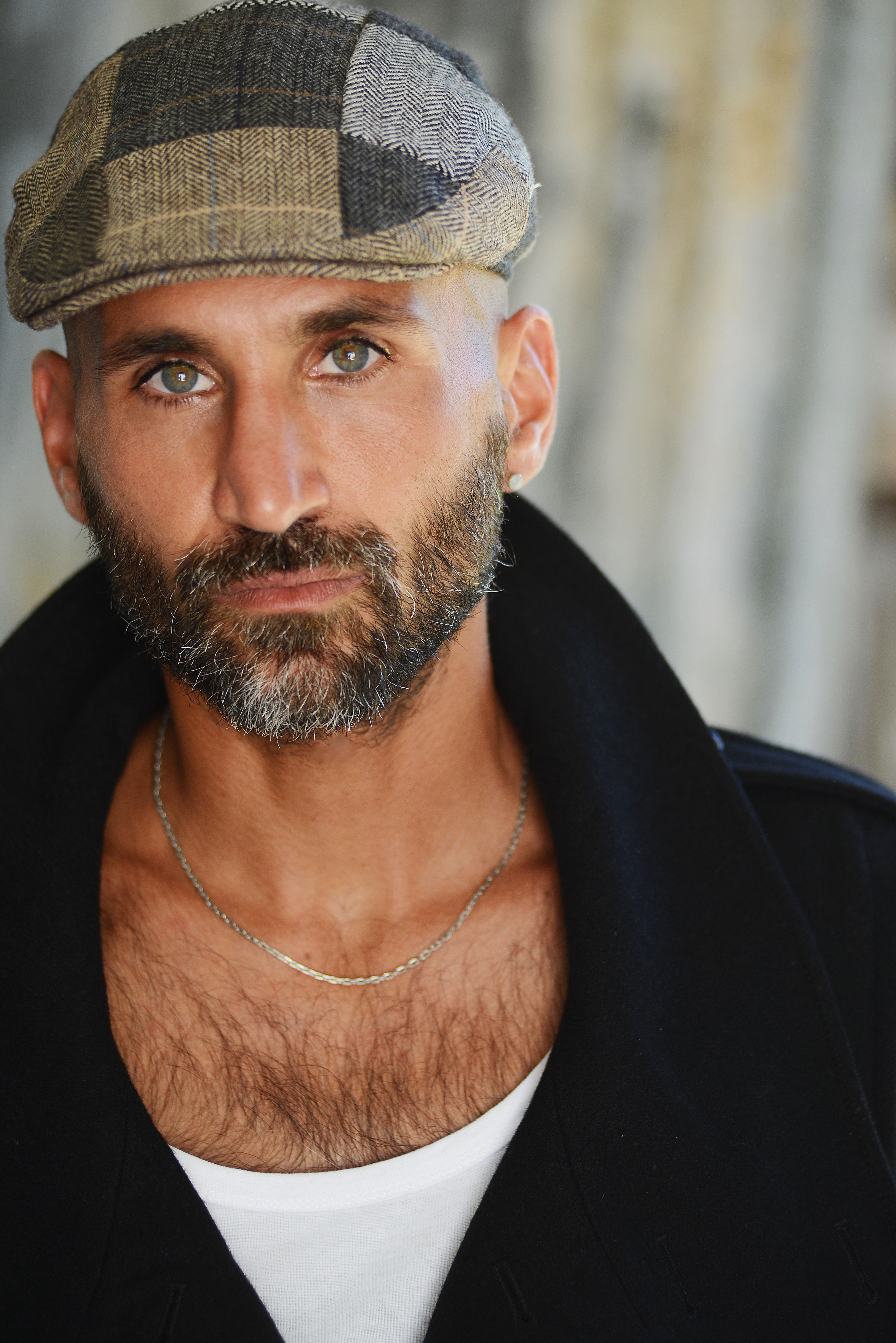 actor Tomer Oz large photo