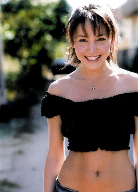 actor Emma Bing large photo