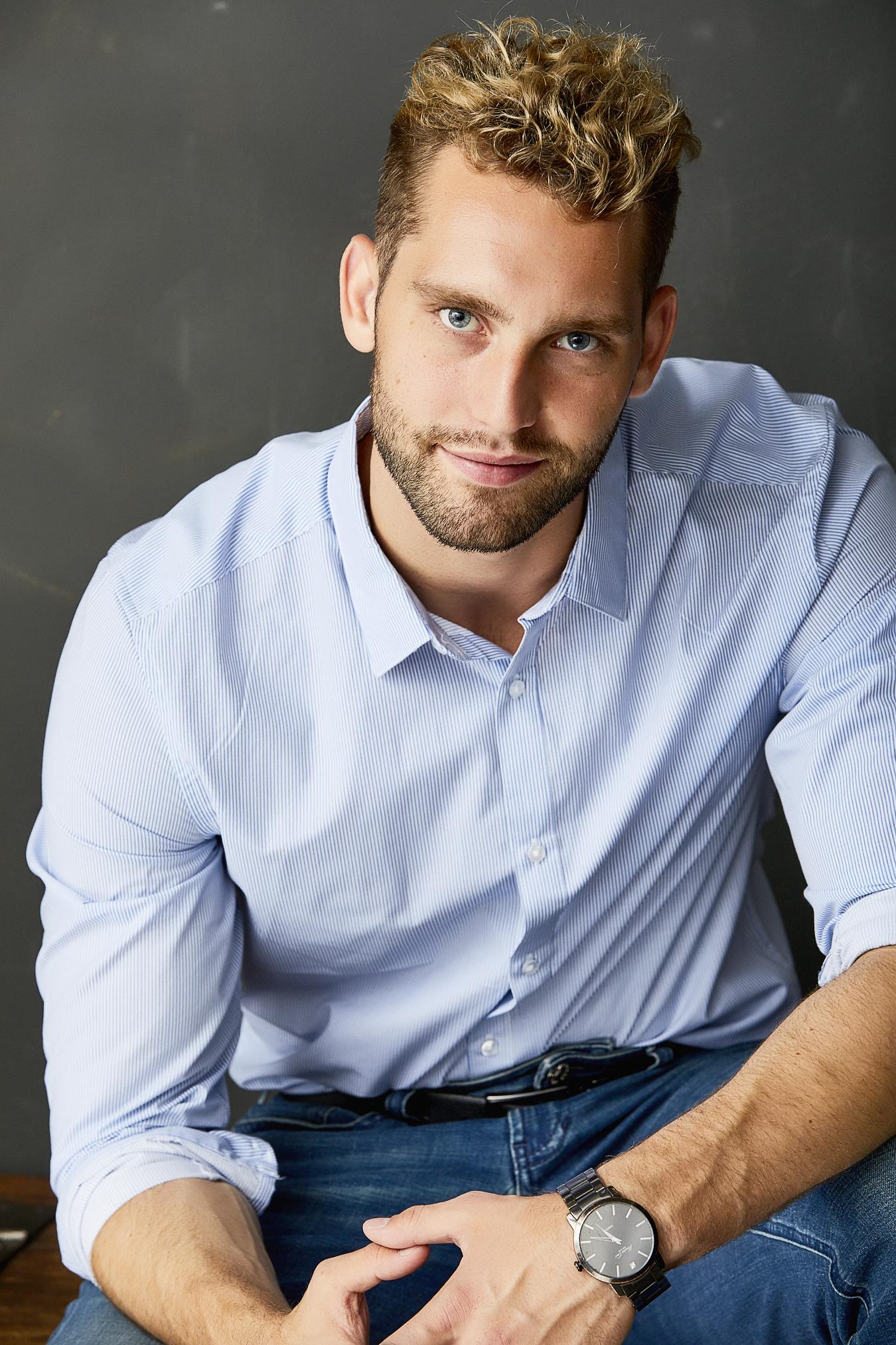 actor Max Marshall large photo