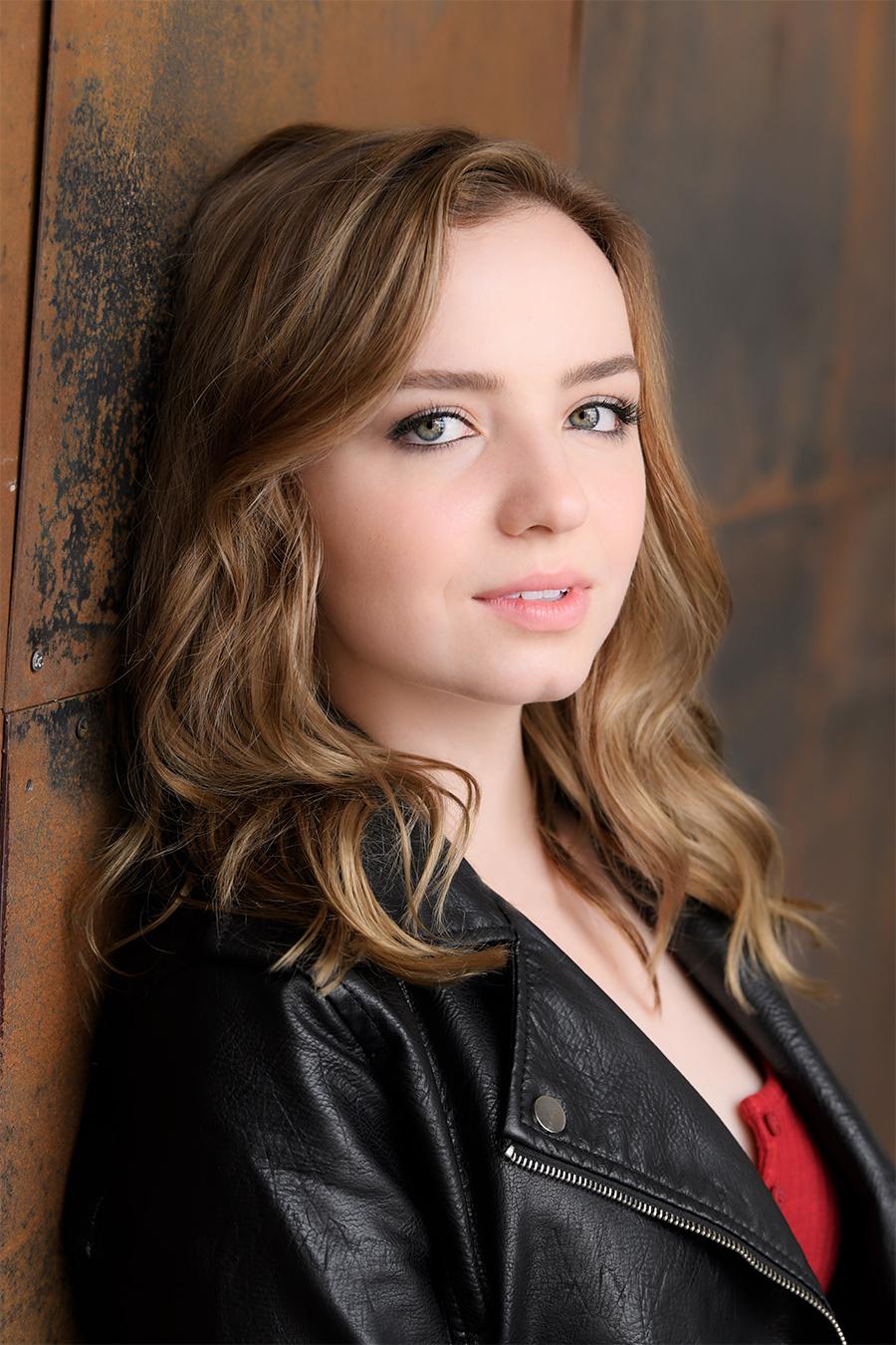 actor Kayley Stallings large photo