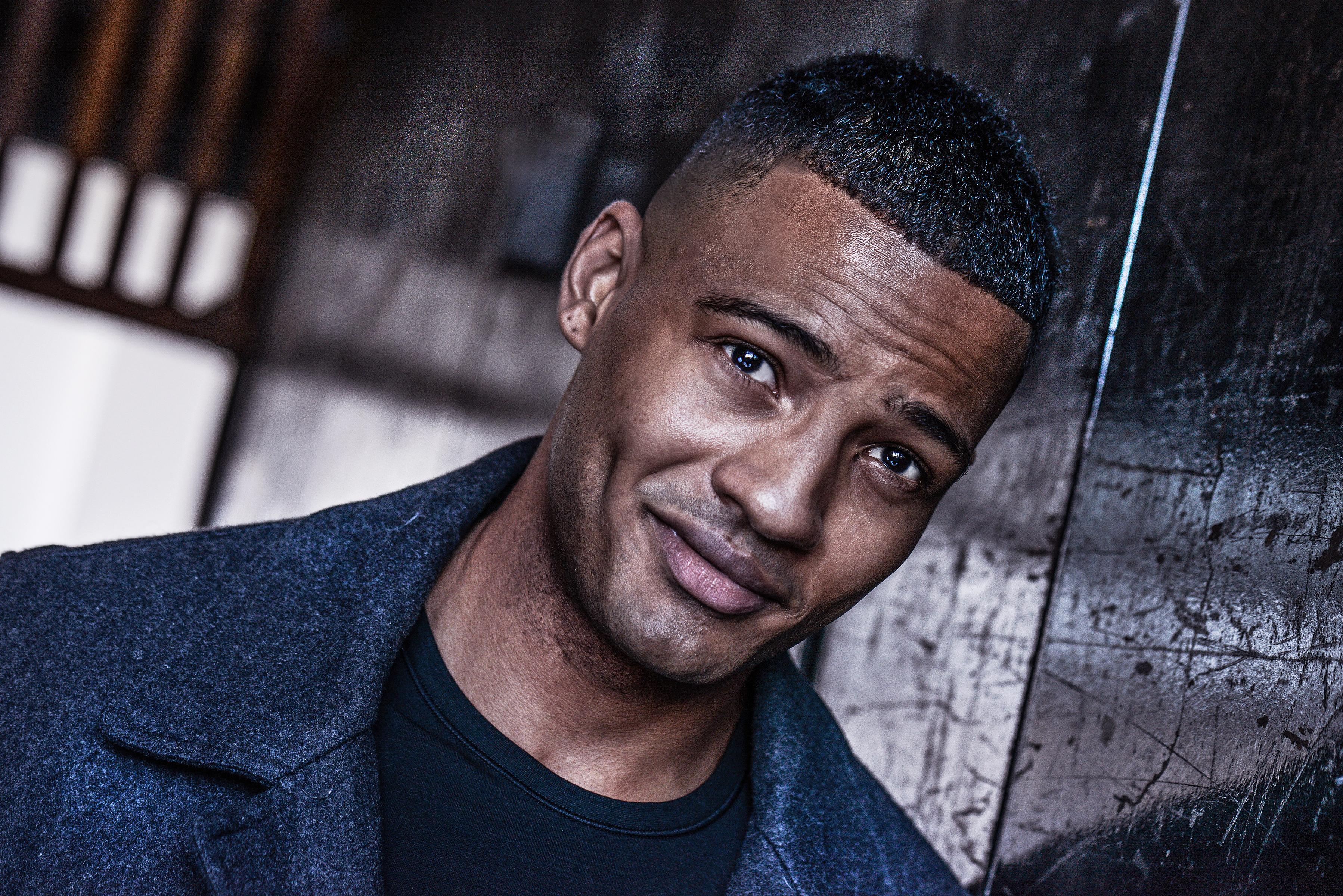 actor Chris LeBlanc large photo