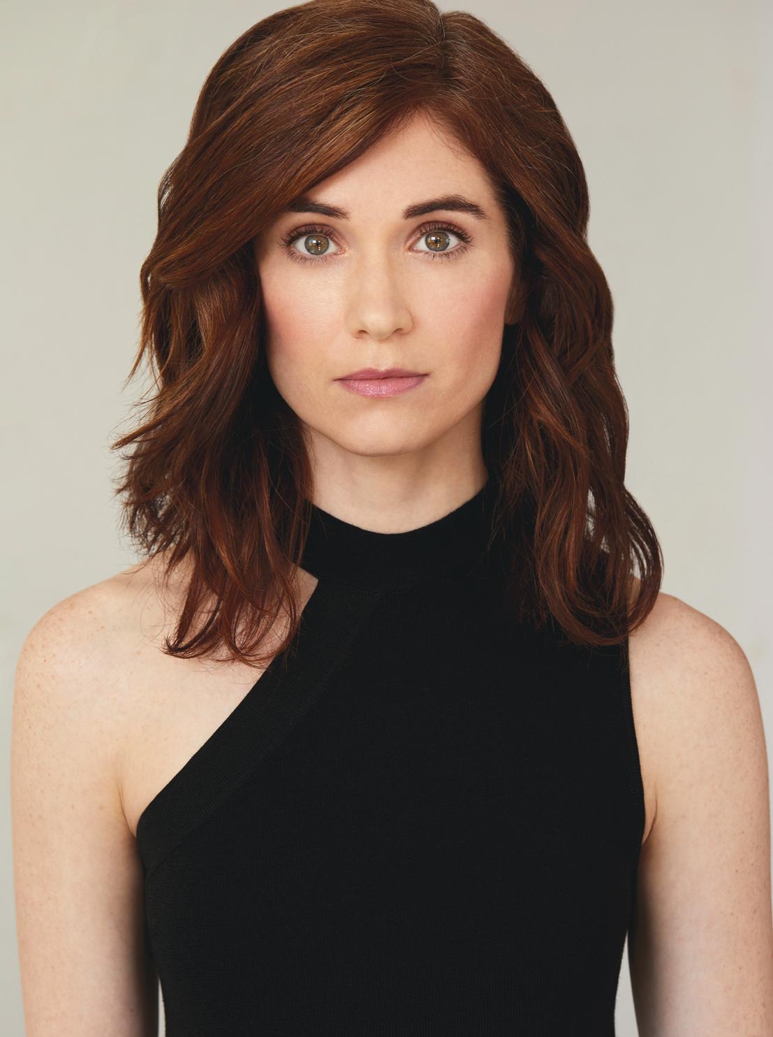 actor Sarah Wilson large photo