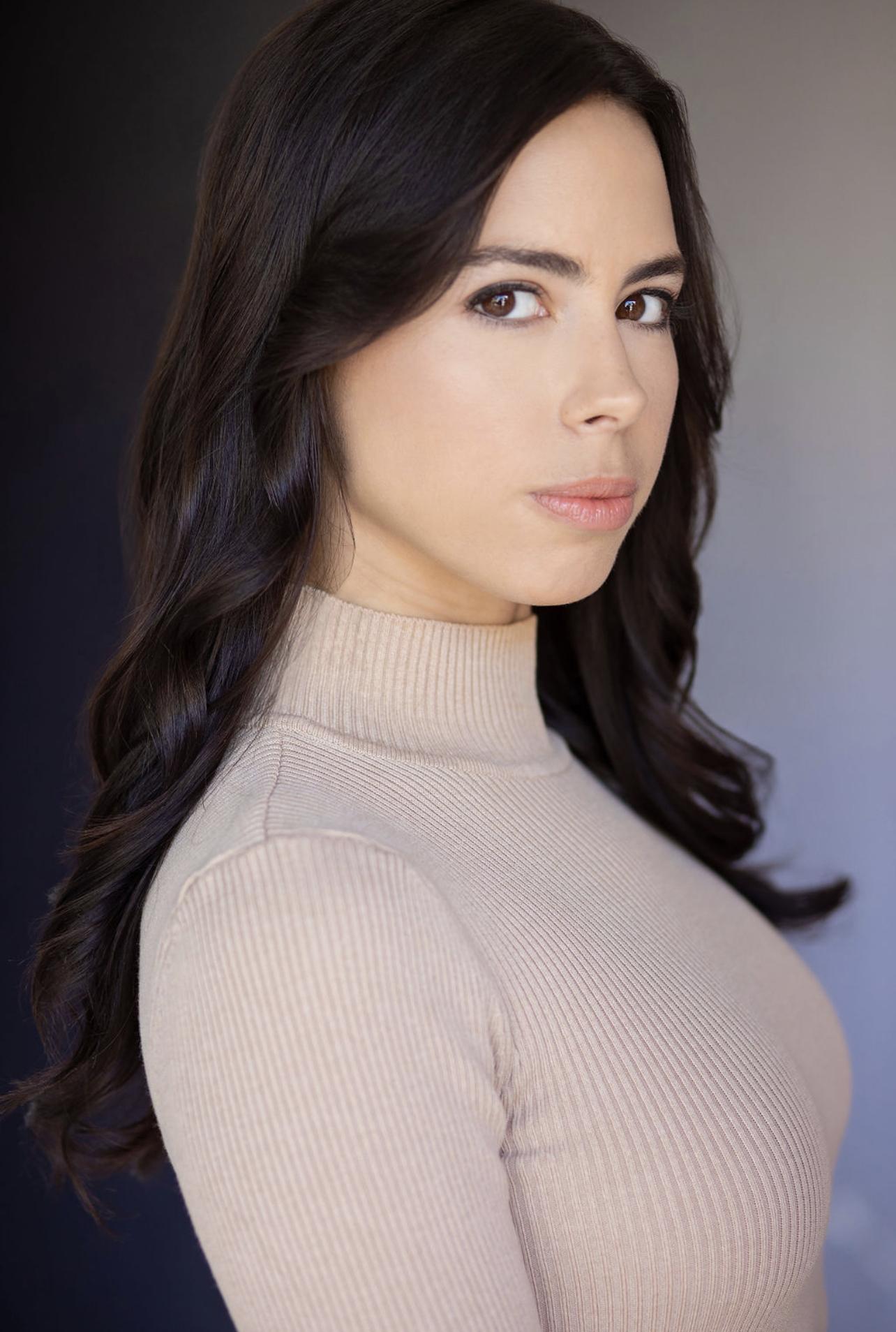 actor Janelle Marie Rodriguez large photo