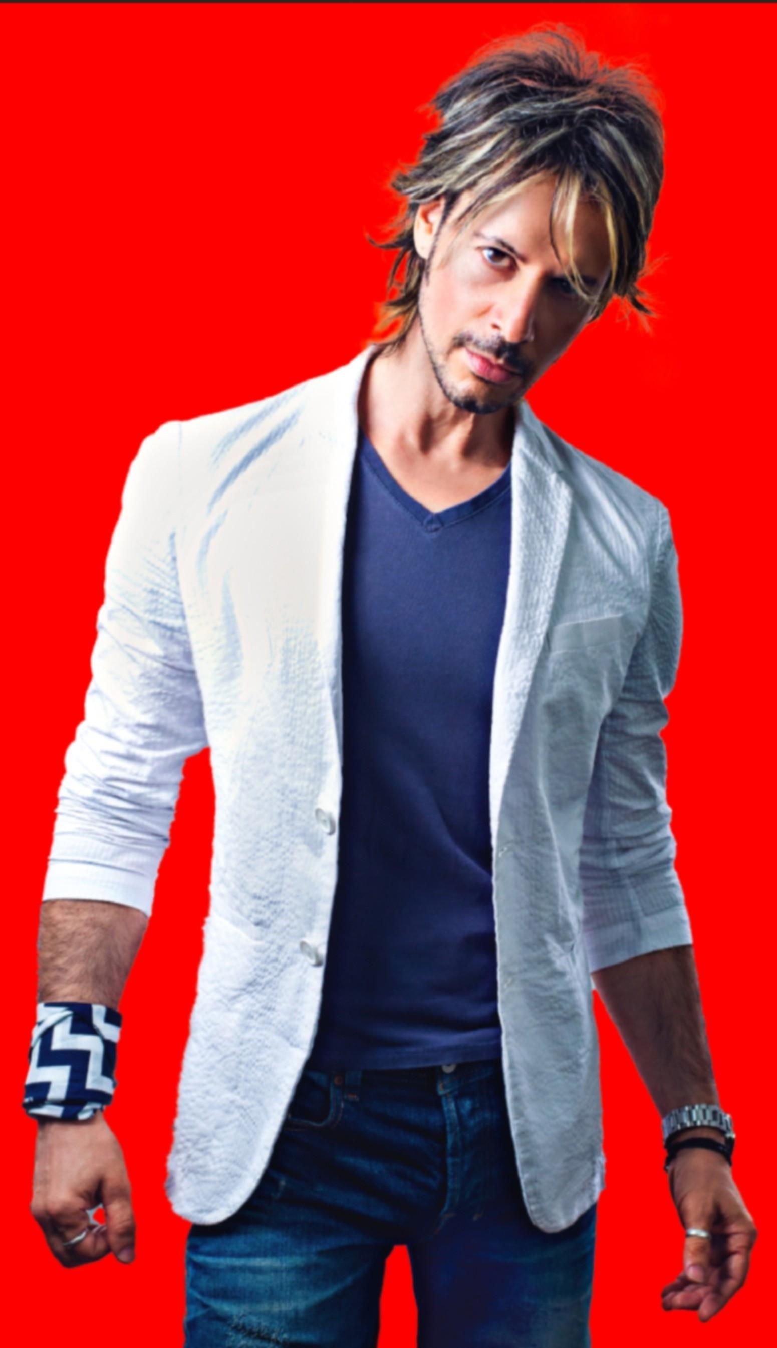 actor George Nickolas K. large photo