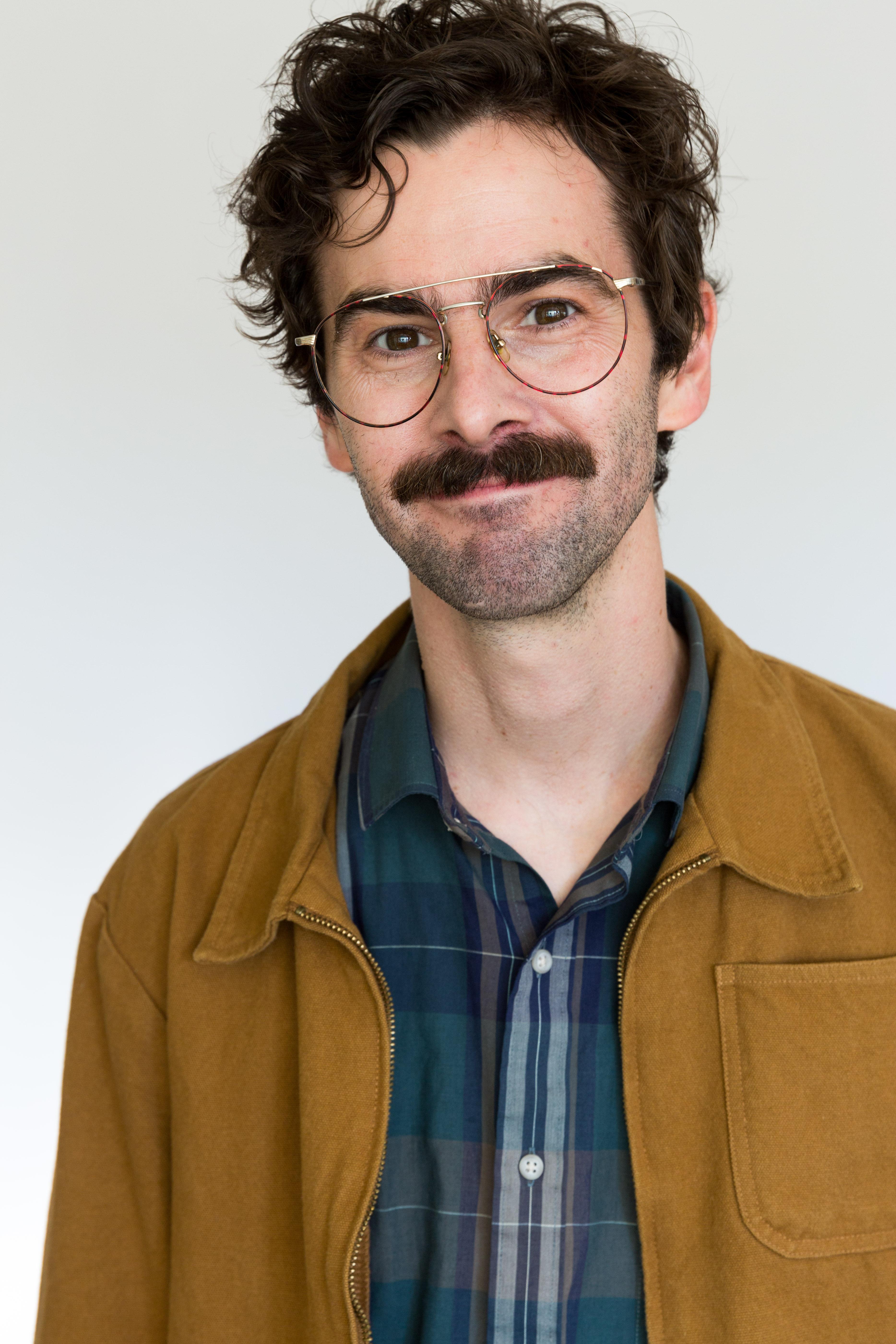 actor Thom Shelton large photo