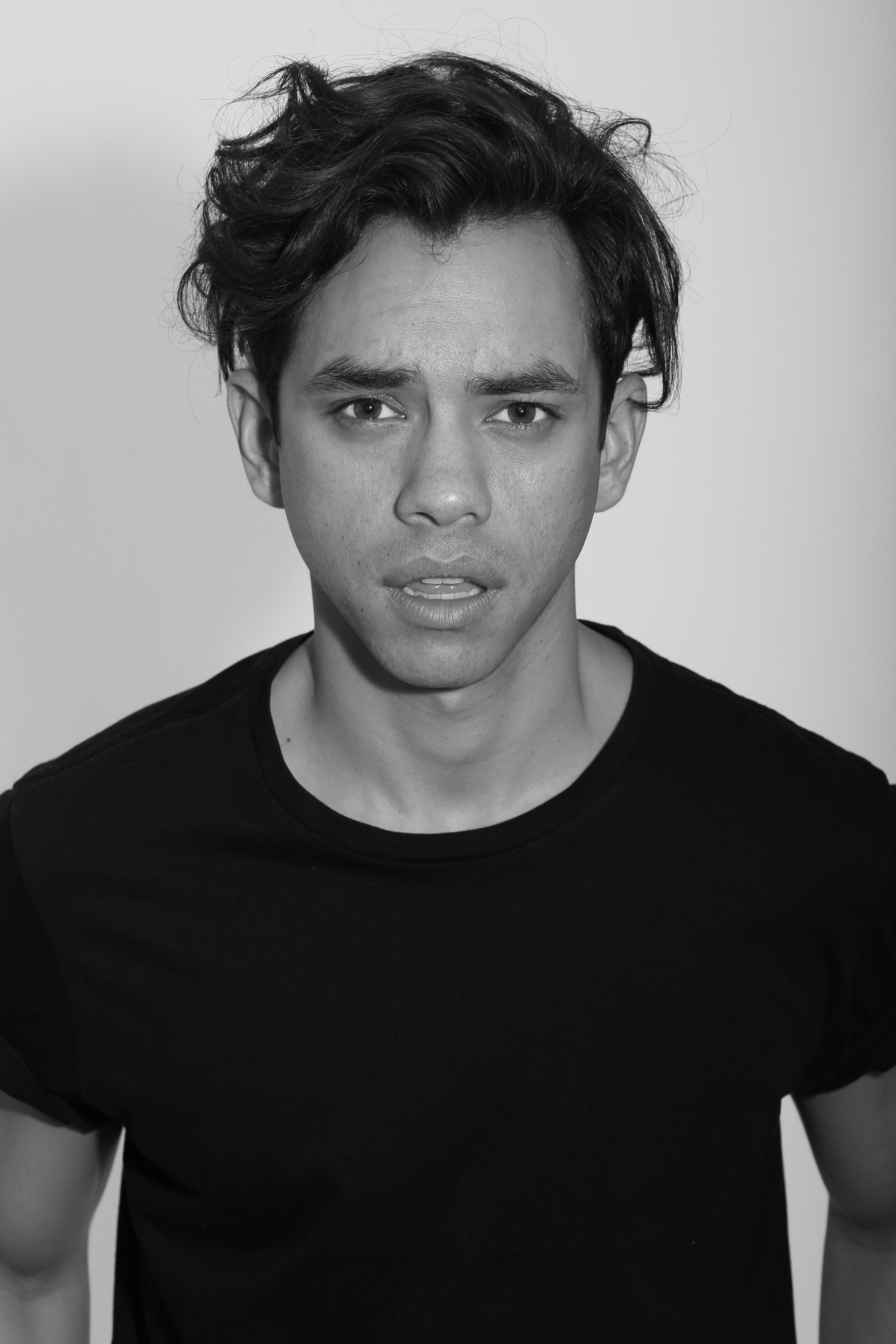 actor Patrick Davis Alarcón large photo