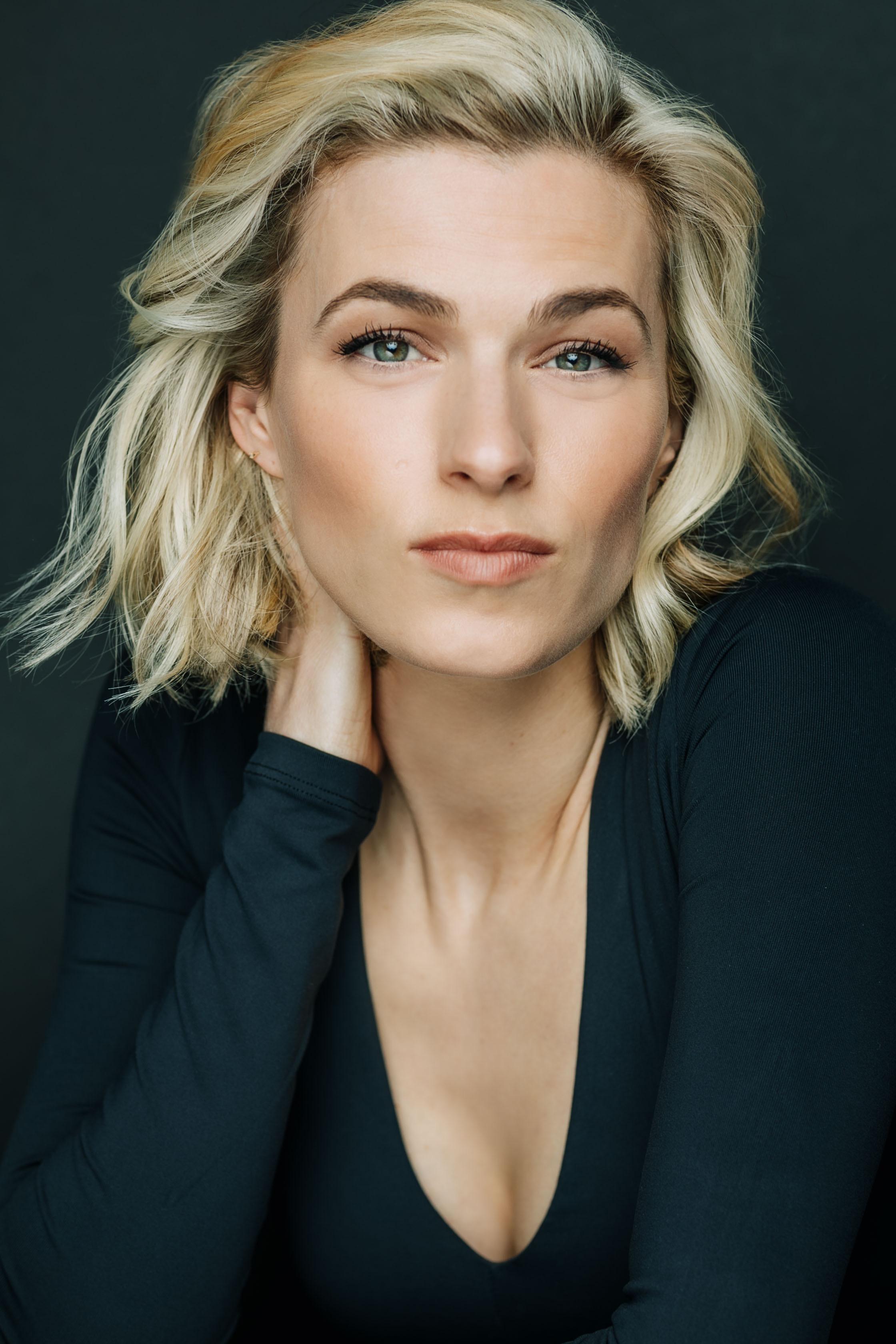 actor Celia Reid large photo