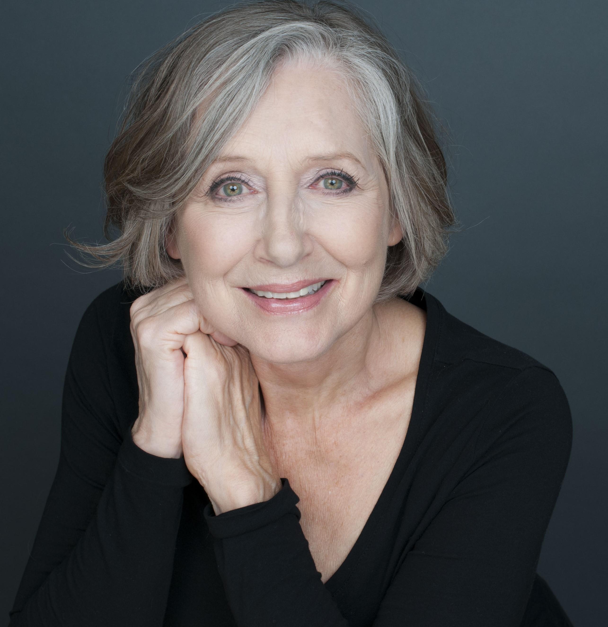 actor Louisa Martin large photo