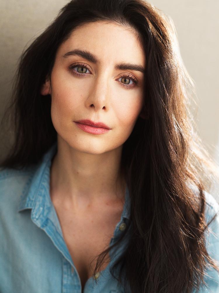 actor Rebecca Rapoport-Cole large photo