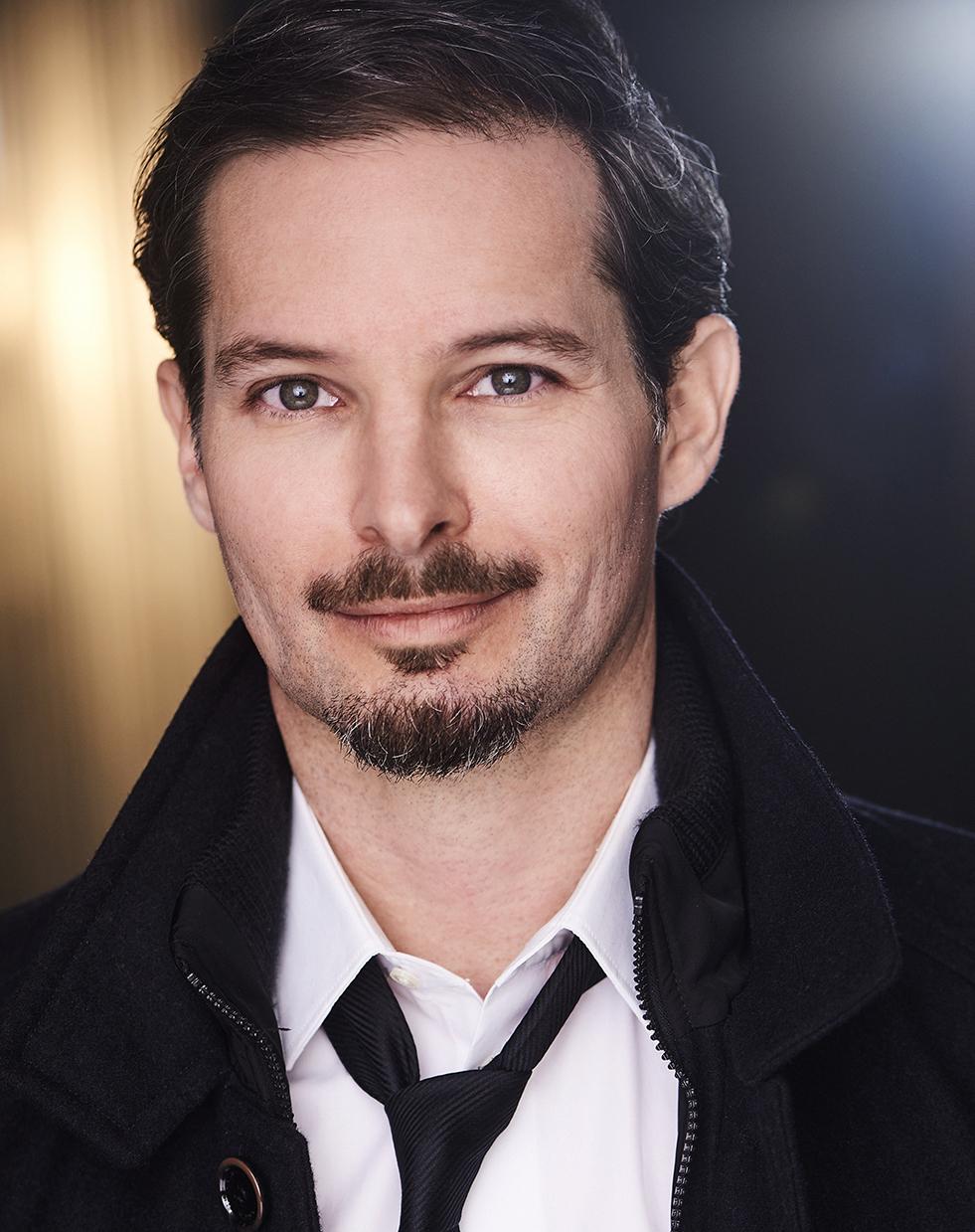 actor Sebastian Lopez Hinton large photo