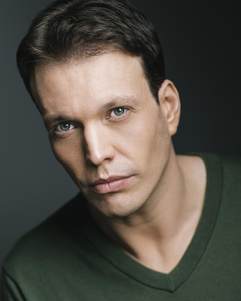 actor David James large photo