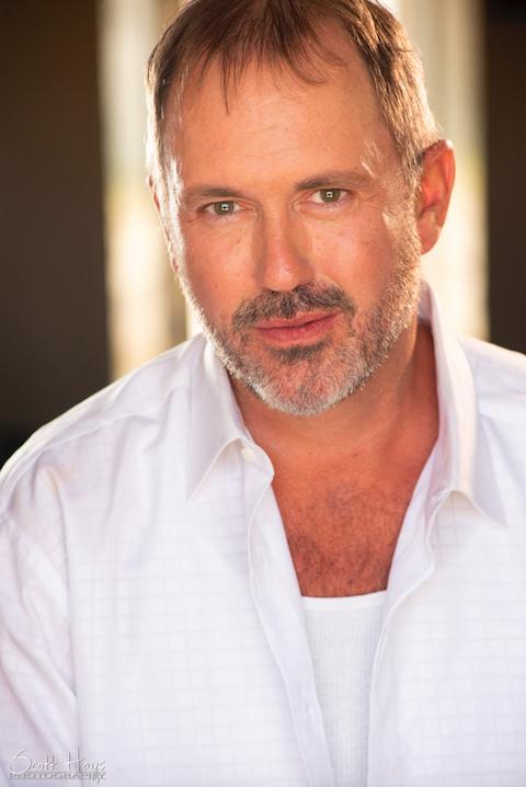 actor John Carr large photo