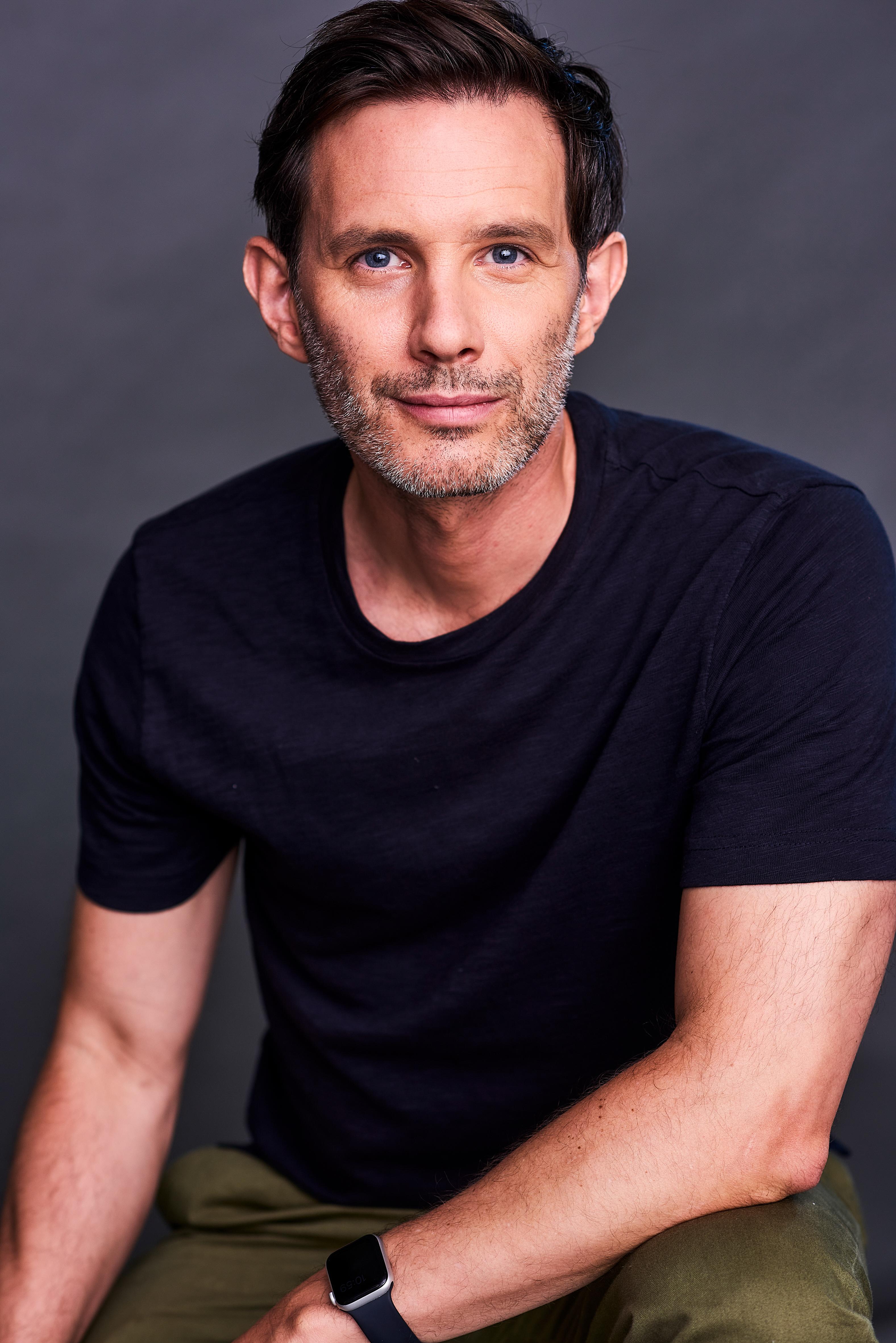 actor Simon Haycock large photo