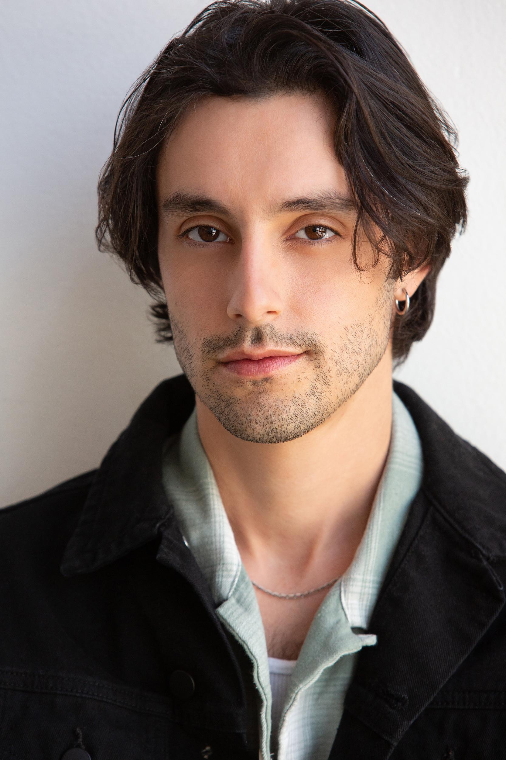 actor Justin Cone large photo