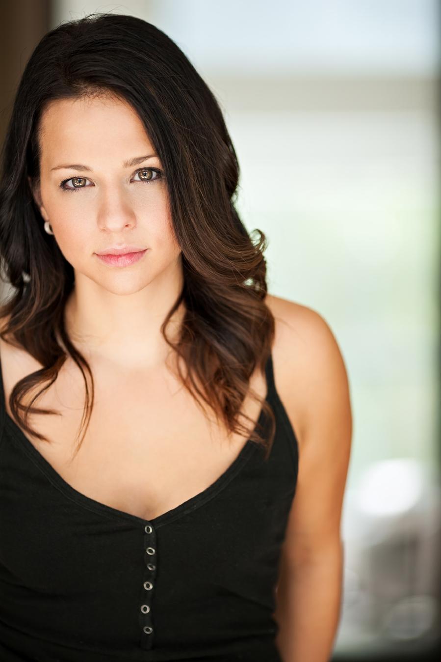 actor Destee Klyne large photo