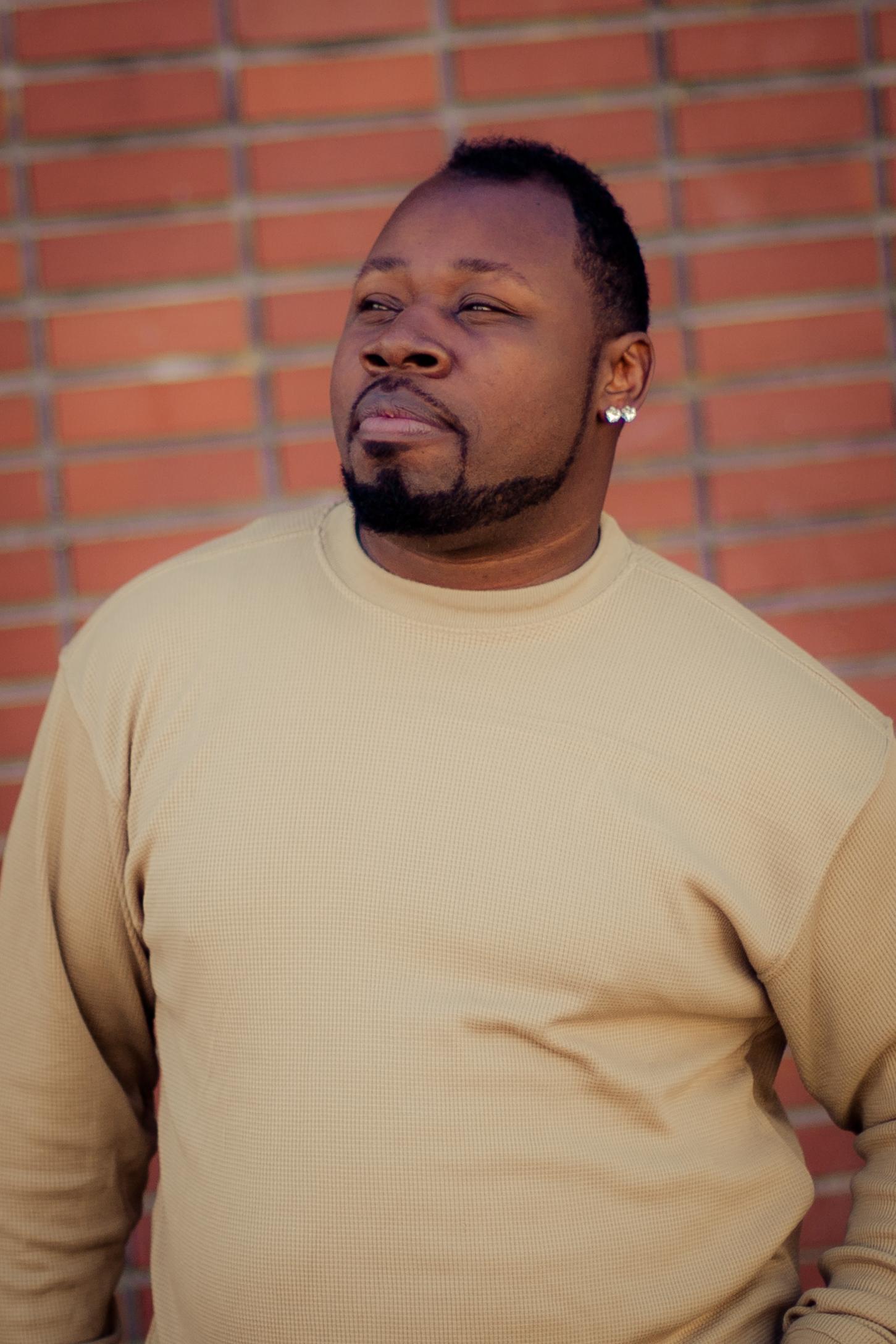 actor Brandon Grundy large photo