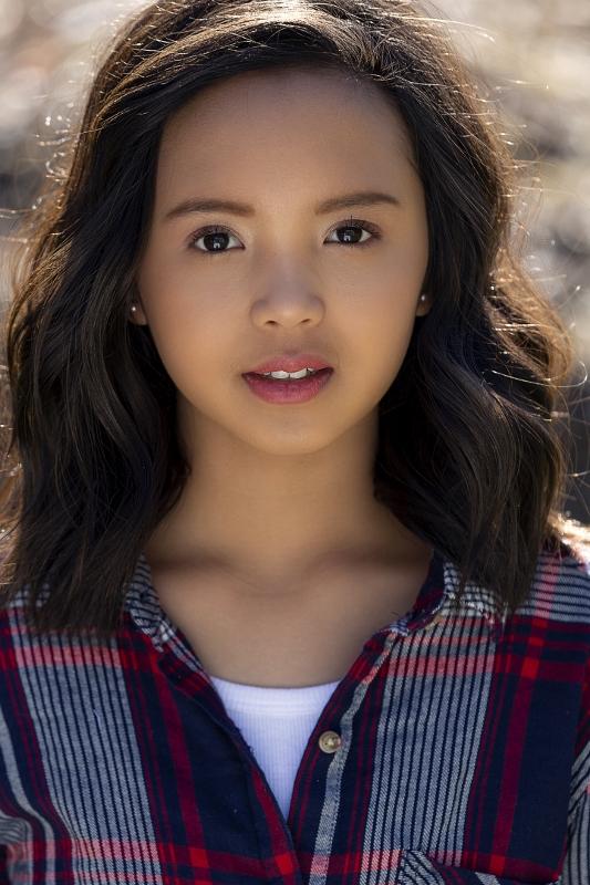 actor Yeshara Ruth large photo